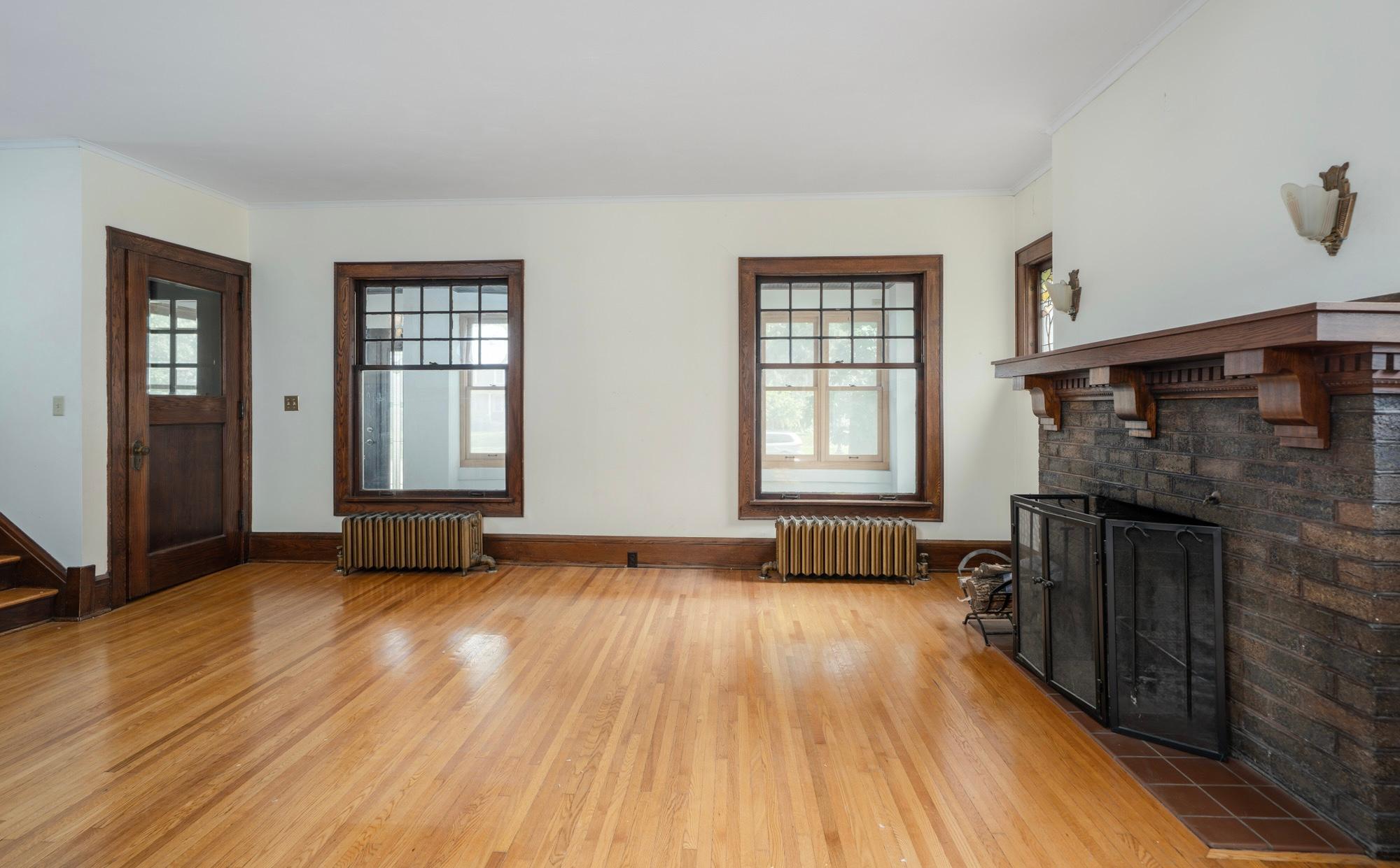 View of Residential at 1425 Como Avenue, Saint Paul MN 55108, Saint Paul (8 of 47) - Mike Wilen | Minnesota Team Real Estate