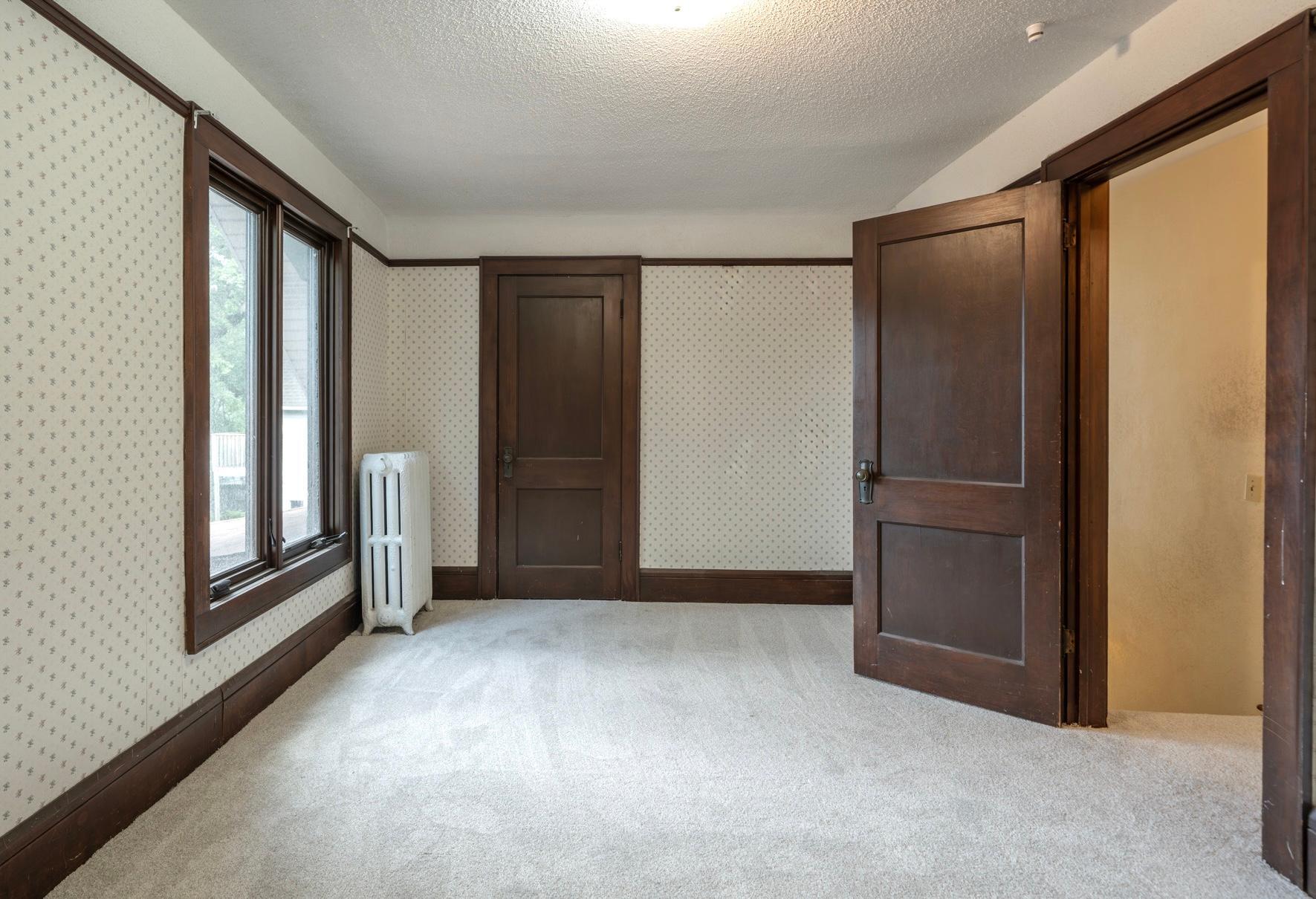 View of Residential at 1425 Como Avenue, Saint Paul MN 55108, Saint Paul (17 of 47) - Mike Wilen | Minnesota Team Real Estate