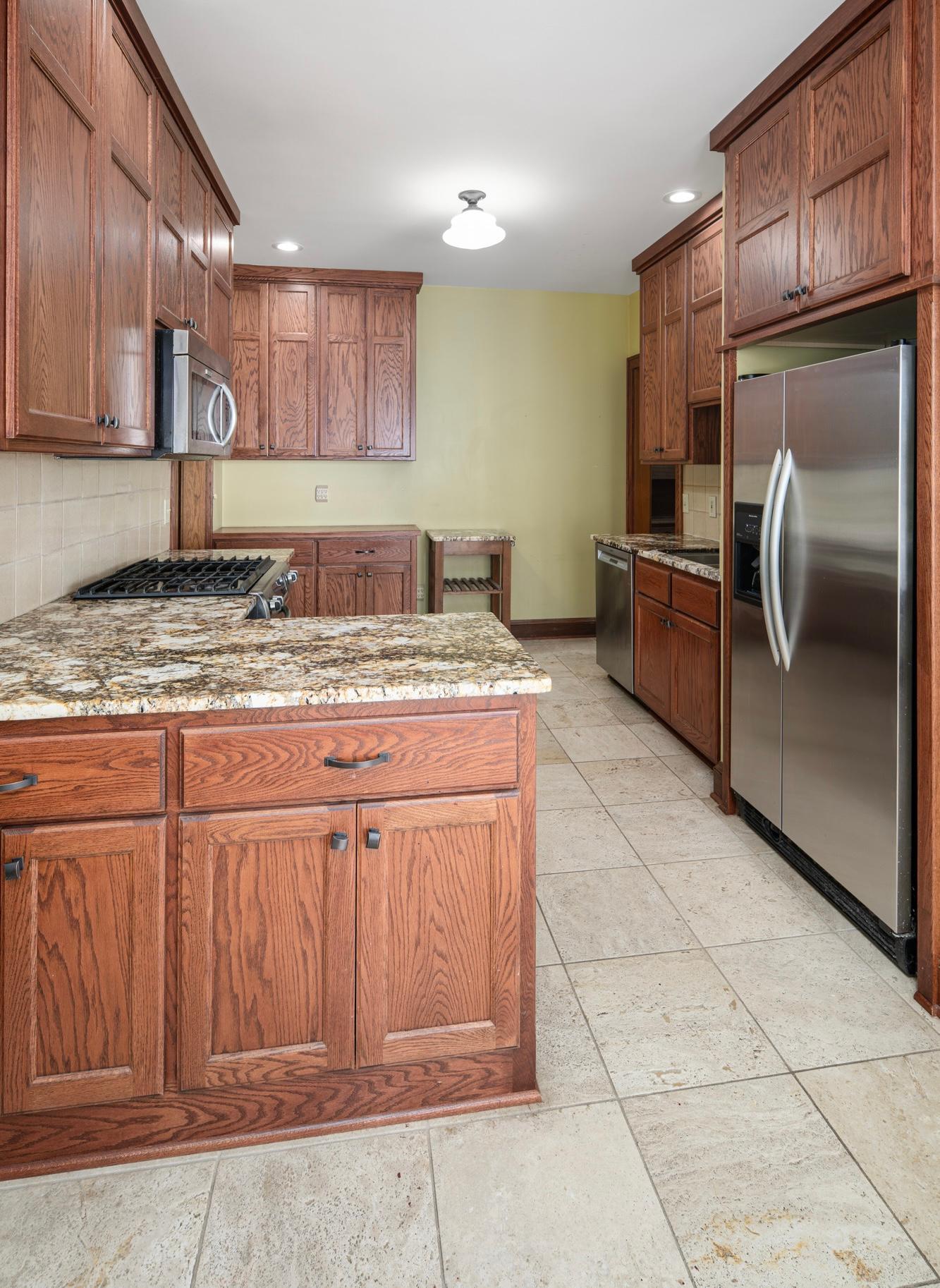 View of Residential at 1425 Como Avenue, Saint Paul MN 55108, Saint Paul (28 of 47) - Mike Wilen | Minnesota Team Real Estate