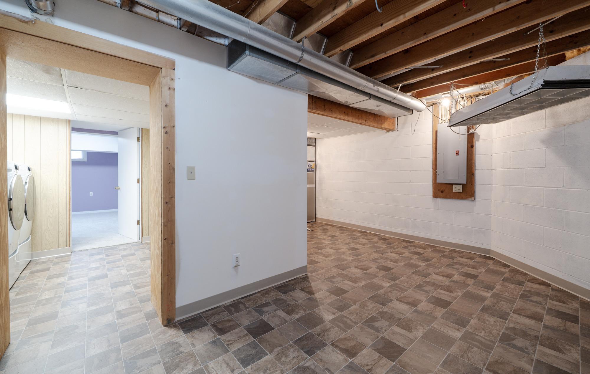 View of Residential at 1425 Como Avenue, Saint Paul MN 55108, Saint Paul (33 of 47) - Mike Wilen | Minnesota Team Real Estate