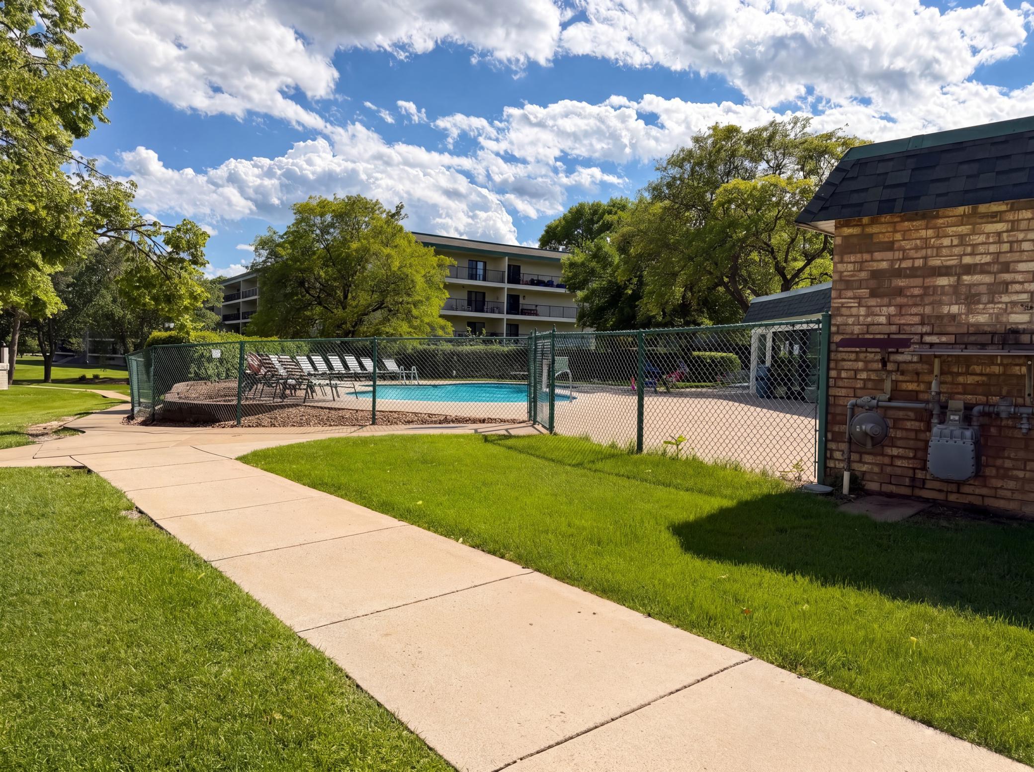 View of Residential at 10511 Cedar Lake Road #205, Hopkins MN 55305, Hopkins (19 of 20) - Mike Wilen | Minnesota Team Real Estate