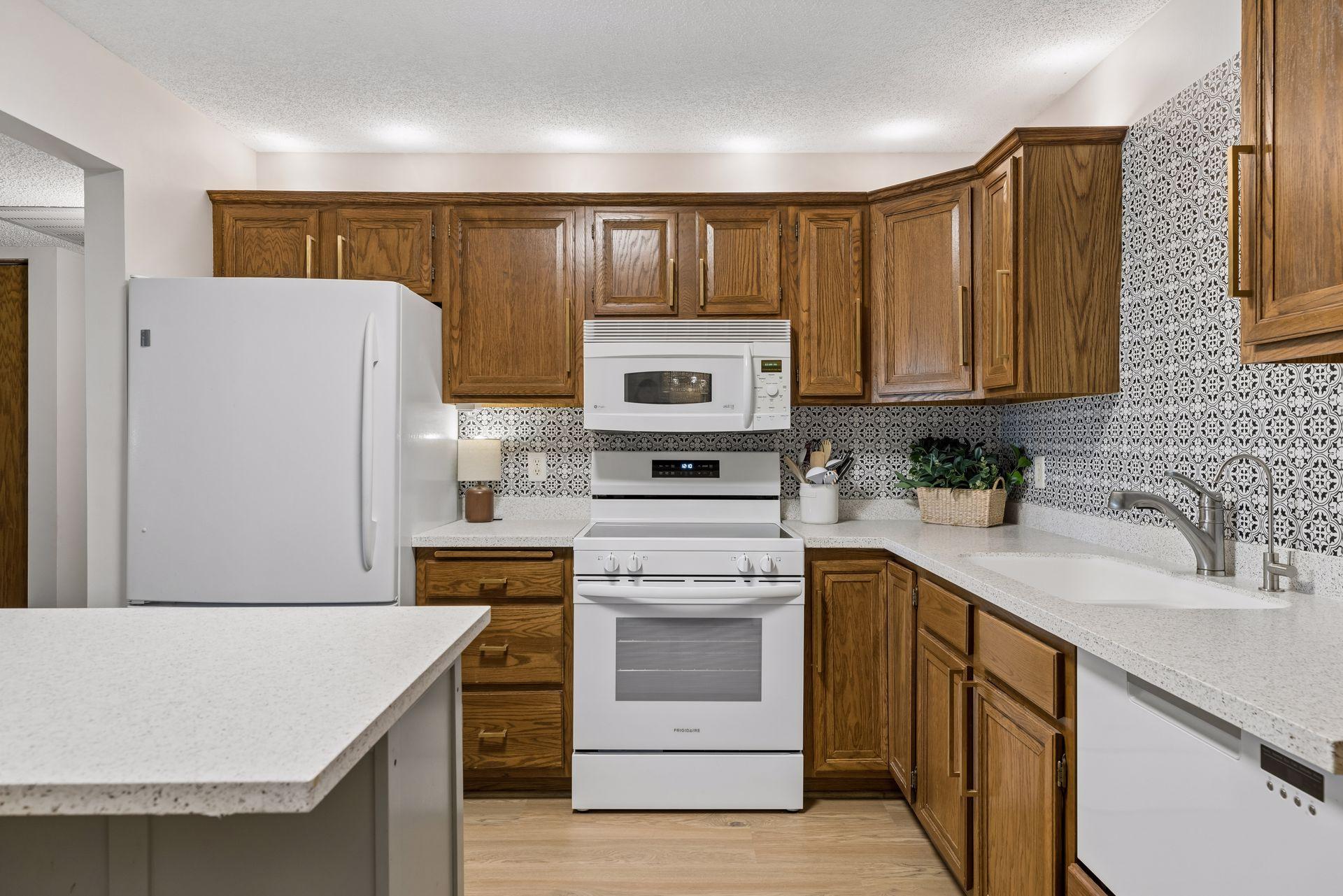 View of Residential at 10540 43rd Avenue #111, Plymouth MN 55442, Plymouth (9 of 36) - Mike Wilen | Minnesota Team Real Estate