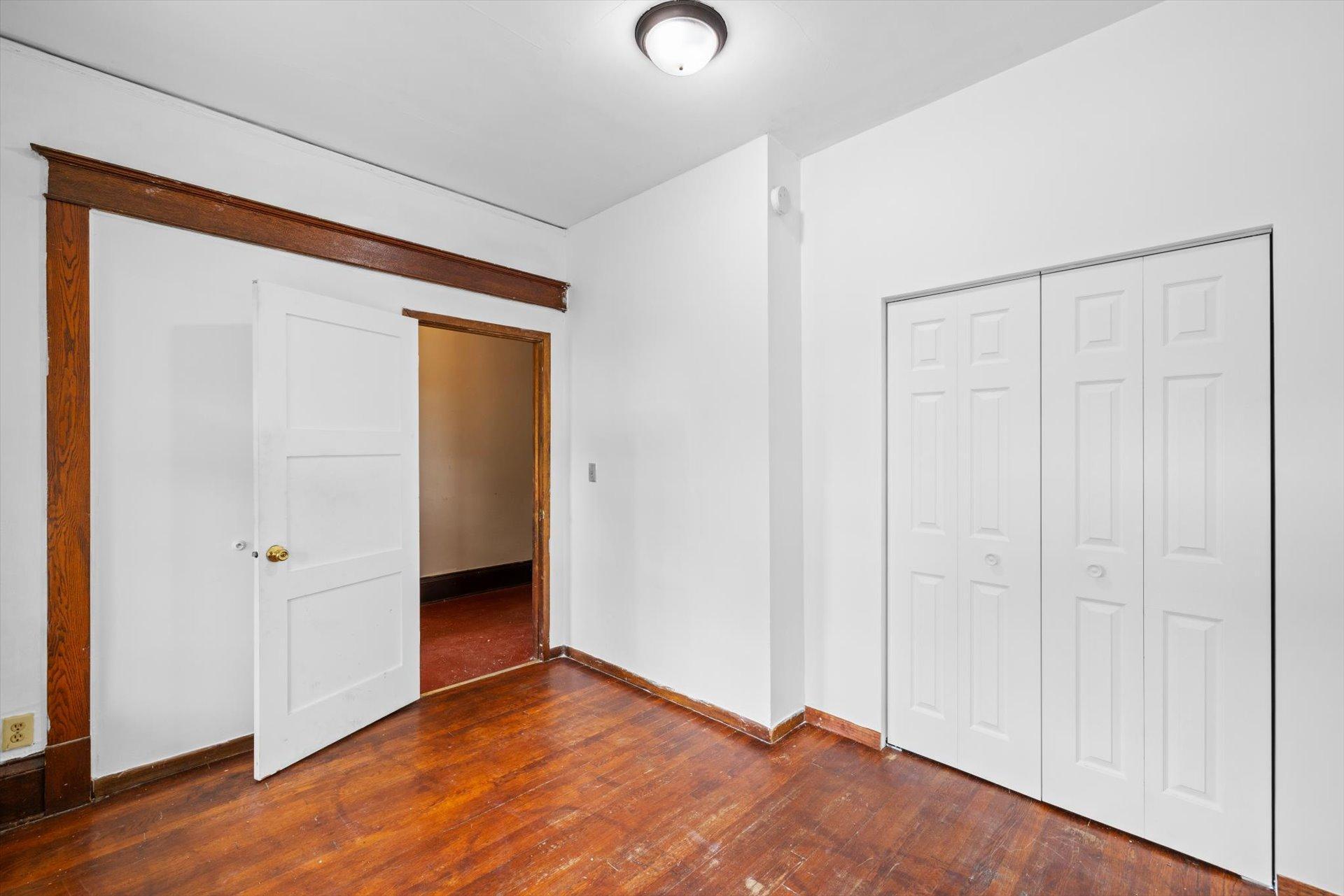 View of Residential Income at 101 Litchfield Street, Saint Paul MN 55117, Saint Paul (20 of 27) - Mike Wilen | Minnesota Team Real Estate