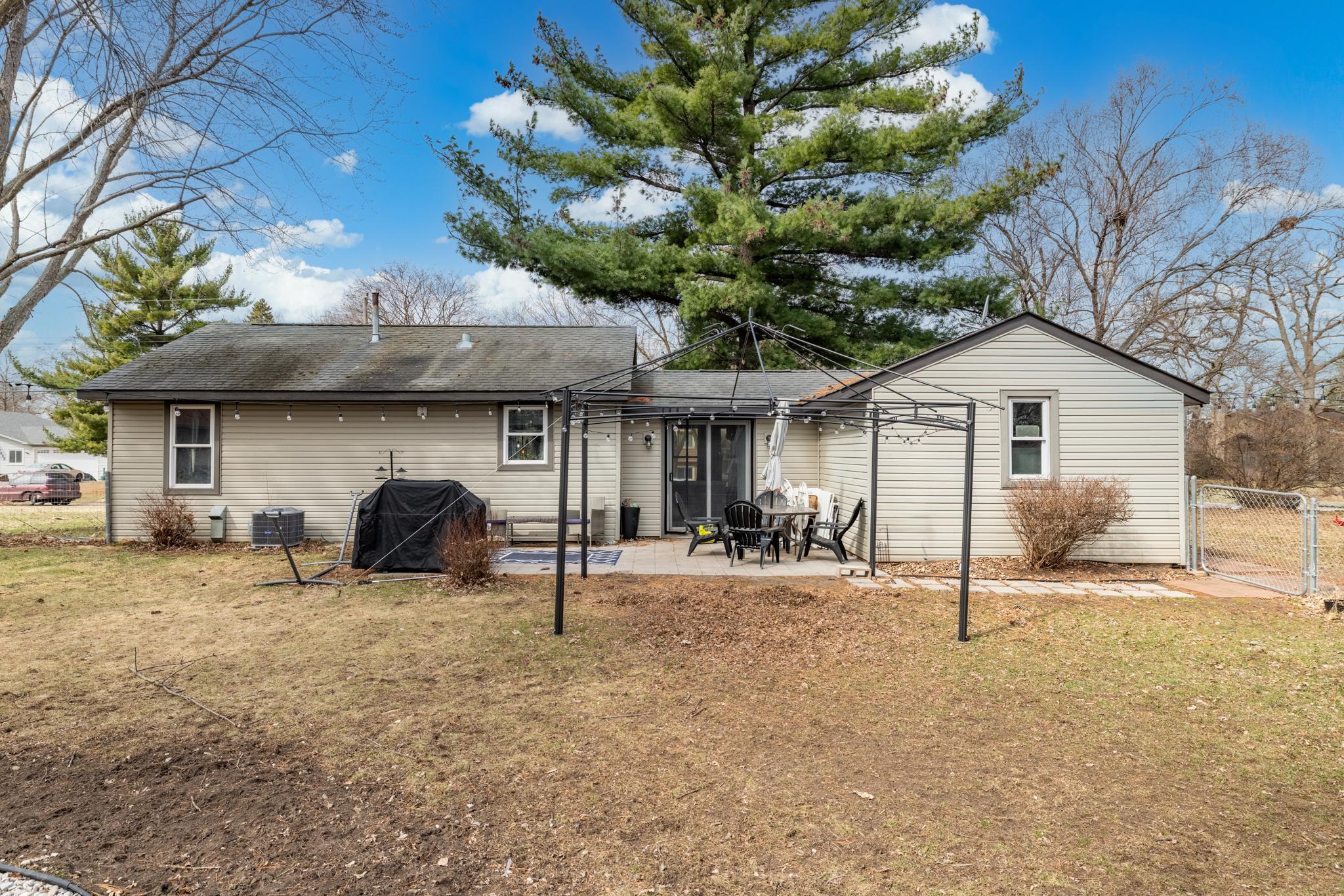 View of Residential at 7544 Douglas Drive, Brooklyn Park MN 55443, Brooklyn Park (20 of 28) - Mike Wilen | Minnesota Team Real Estate