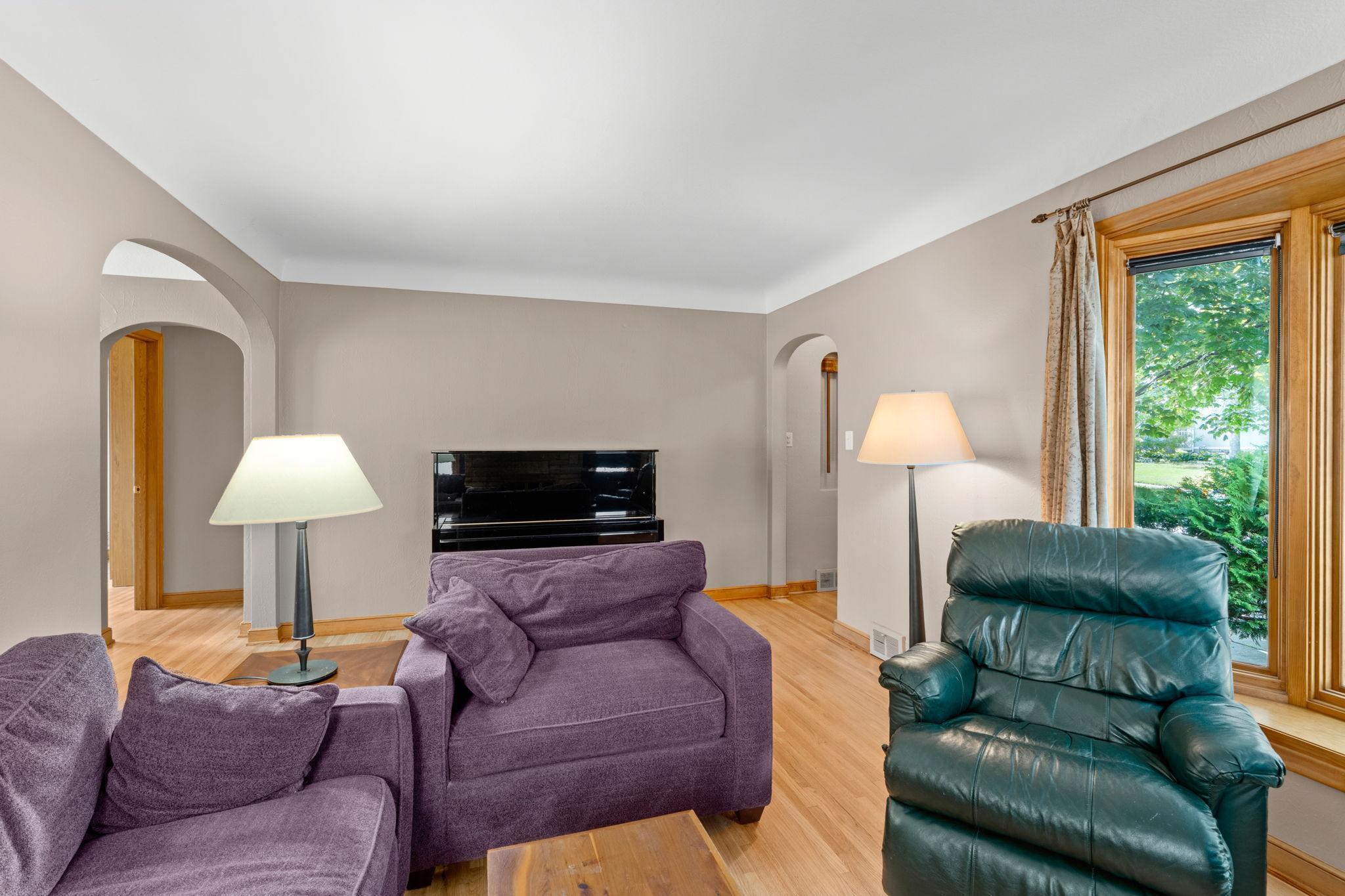 View of Residential at 2081 Jefferson Avenue, Saint Paul MN 55105, Saint Paul (7 of 44) - Mike Wilen | Minnesota Team Real Estate