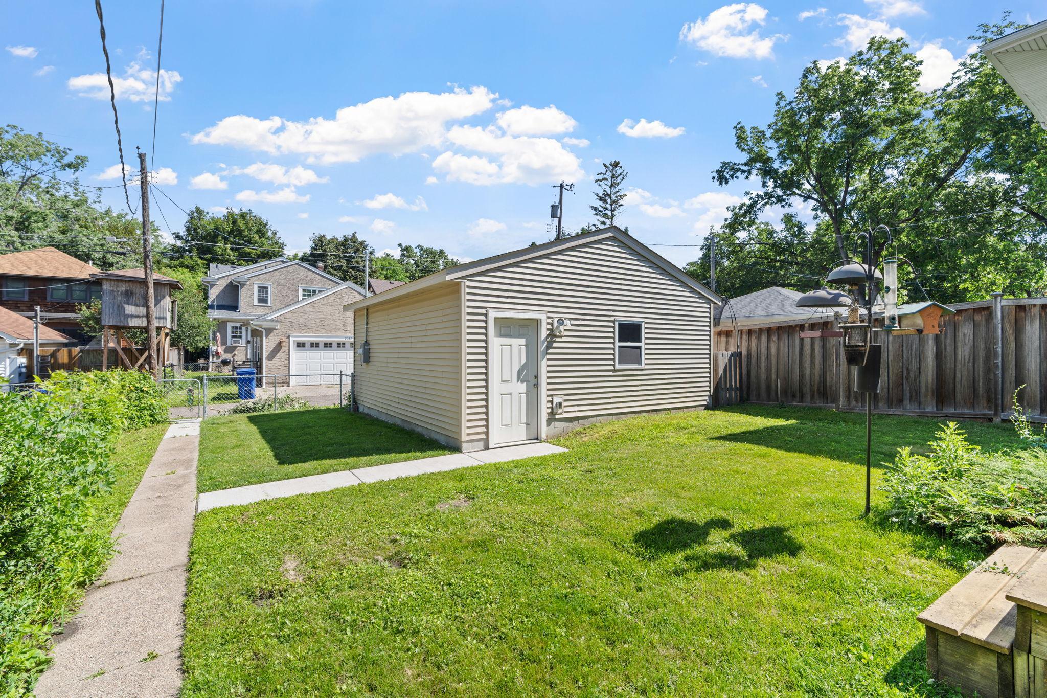 View of Residential at 2081 Jefferson Avenue, Saint Paul MN 55105, Saint Paul (39 of 44) - Mike Wilen | Minnesota Team Real Estate