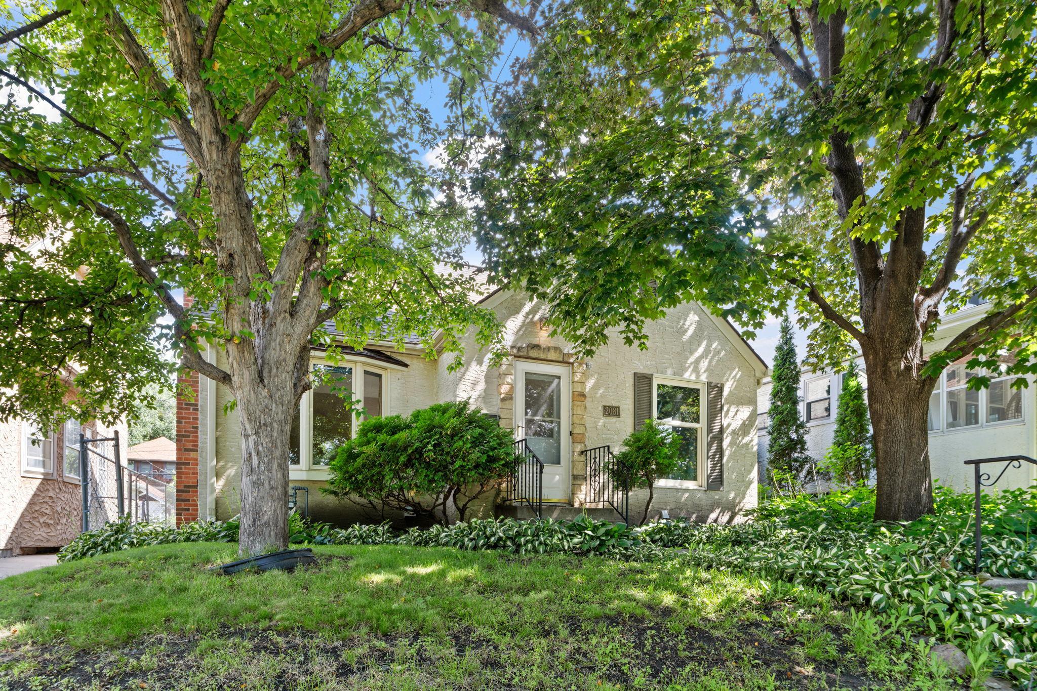 View of Residential at 2081 Jefferson Avenue, Saint Paul MN 55105, Saint Paul (2 of 44) - Mike Wilen | Minnesota Team Real Estate