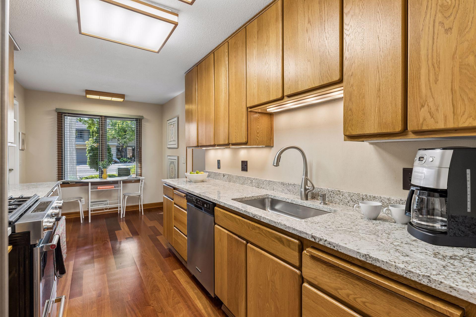 View of Residential at 1086 Cedar View Drive, Minneapolis MN 55405, Minneapolis (12 of 48) - Mike Wilen | Minnesota Team Real Estate