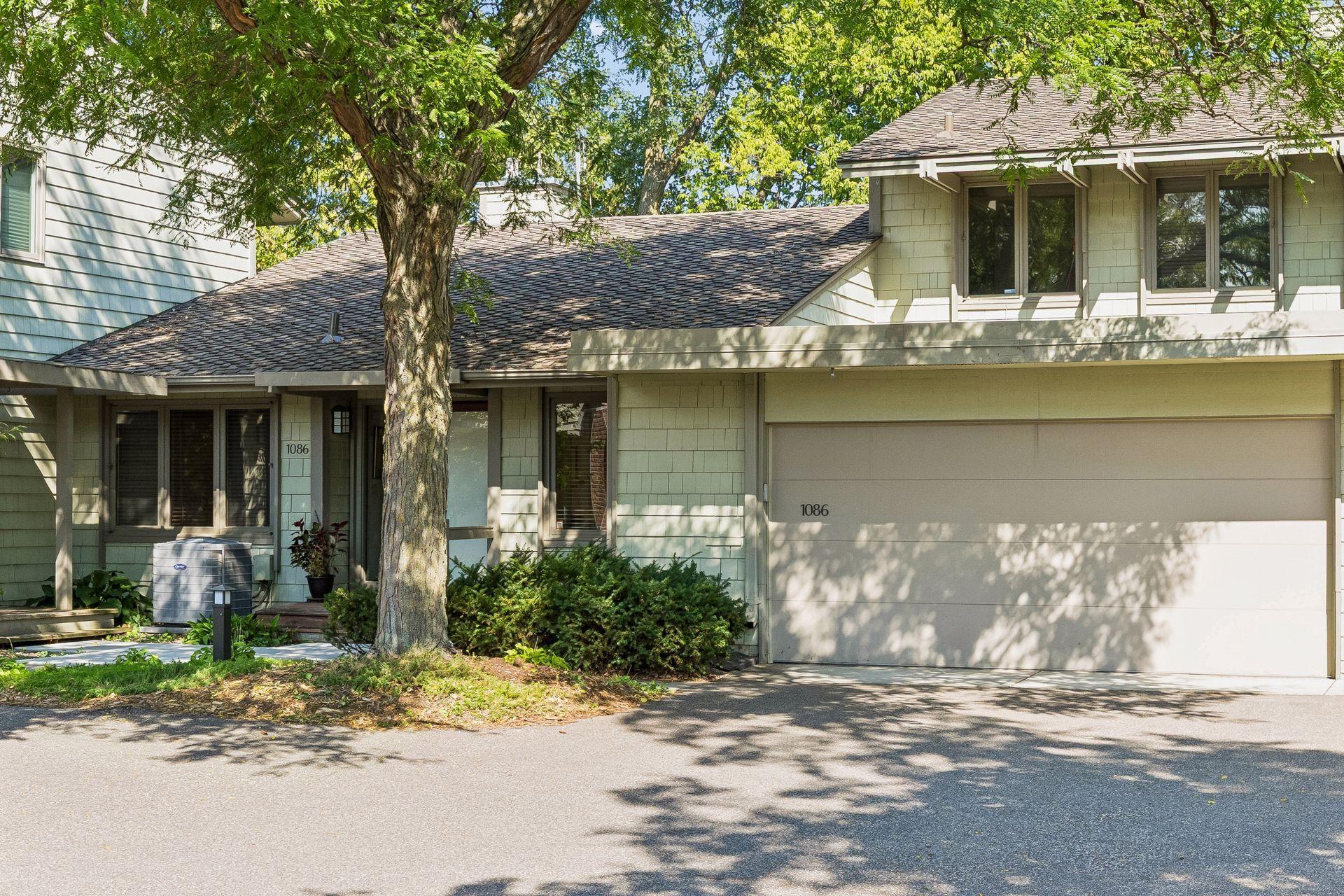 View of Residential at 1086 Cedar View Drive, Minneapolis MN 55405, Minneapolis (46 of 48) - Mike Wilen | Minnesota Team Real Estate