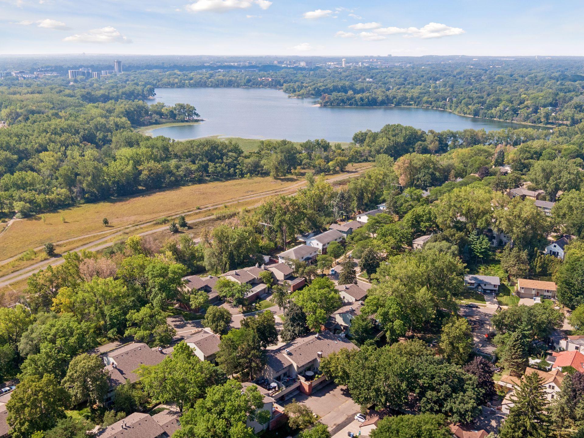 View of Residential at 1086 Cedar View Drive, Minneapolis MN 55405, Minneapolis (44 of 48) - Mike Wilen | Minnesota Team Real Estate
