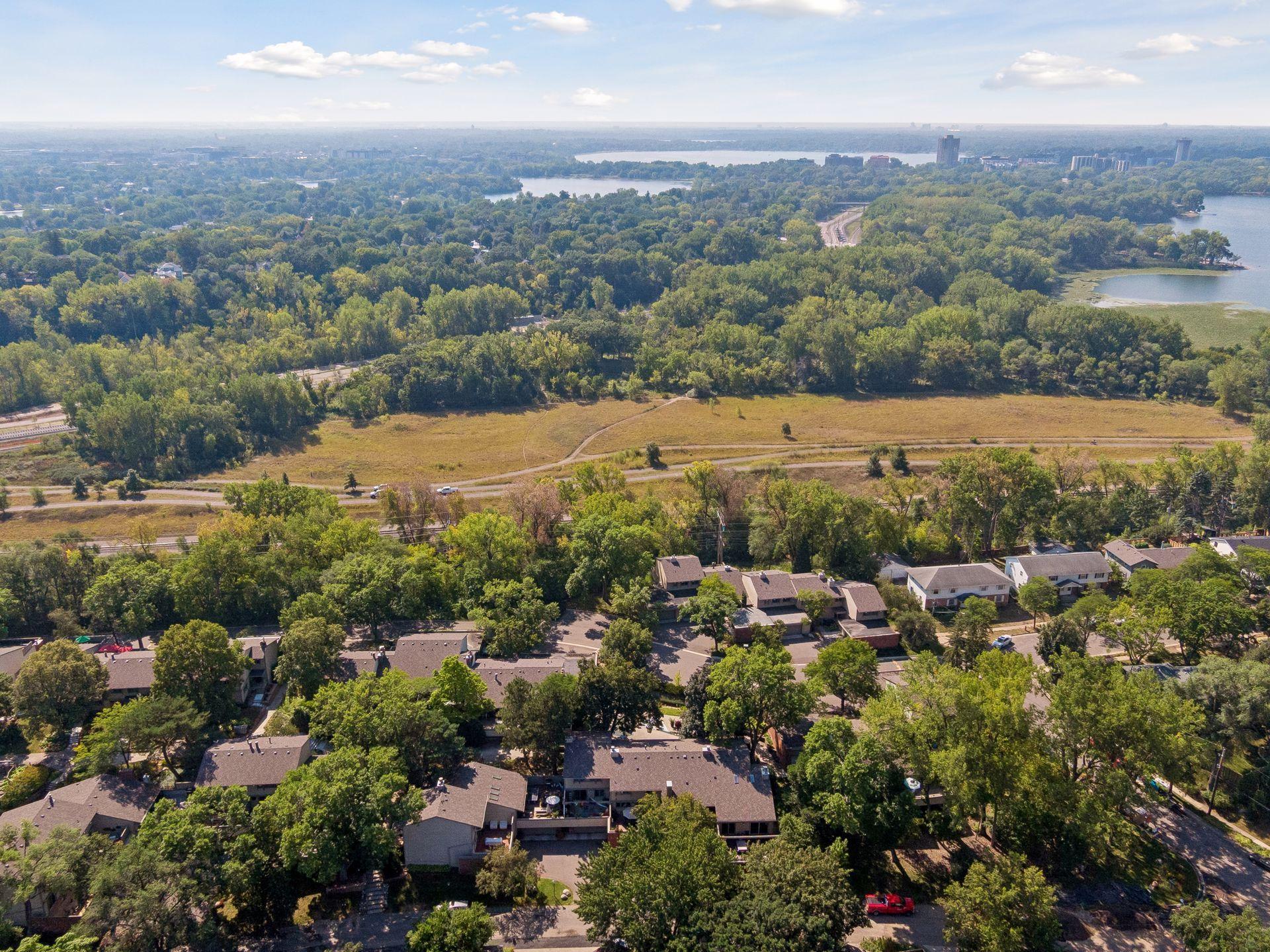 View of Residential at 1086 Cedar View Drive, Minneapolis MN 55405, Minneapolis (43 of 48) - Mike Wilen | Minnesota Team Real Estate