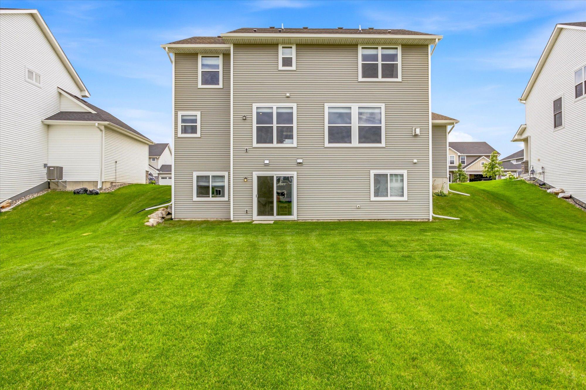 View of Residential at 2113 Itasca Circle, Lino Lakes MN 55038, Lino Lakes (47 of 64) - Mike Wilen | Minnesota Team Real Estate