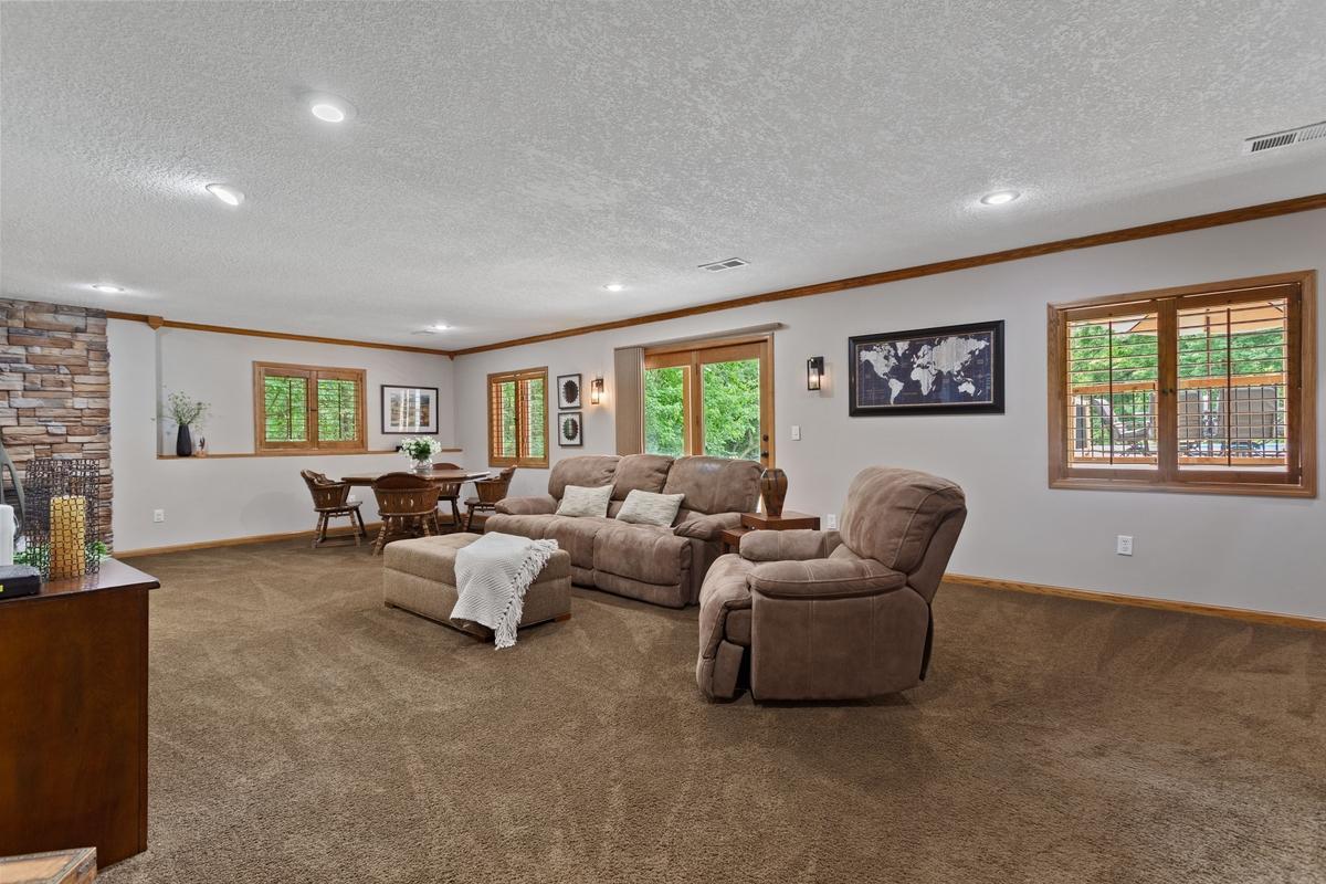 View of Residential at 2564 Bunker Lake Boulevard, Andover MN 55304, Andover (23 of 45) - Mike Wilen | Minnesota Team Real Estate