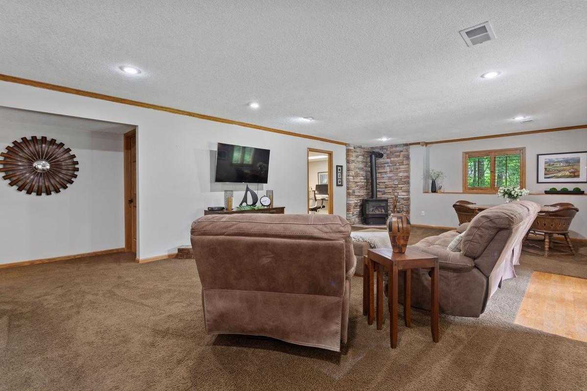View of Residential at 2564 Bunker Lake Boulevard, Andover MN 55304, Andover (22 of 45) - Mike Wilen | Minnesota Team Real Estate