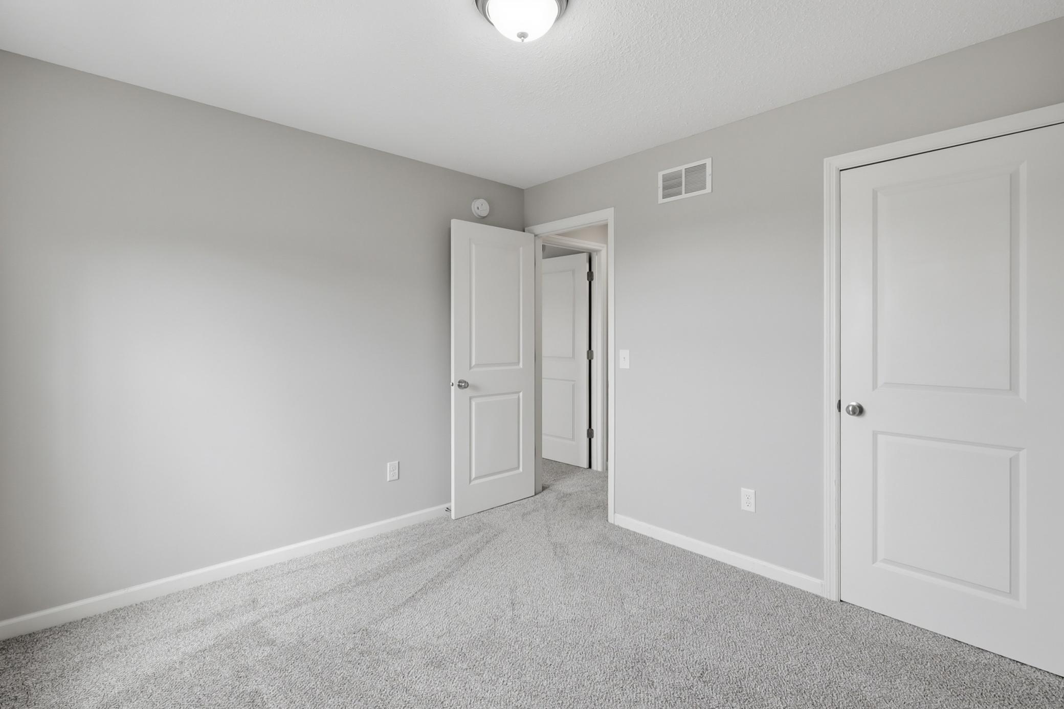 View of Residential at 15652 Eddy Creek Way, Apple Valley MN 55124, Apple Valley (28 of 40) - Mike Wilen | Minnesota Team Real Estate