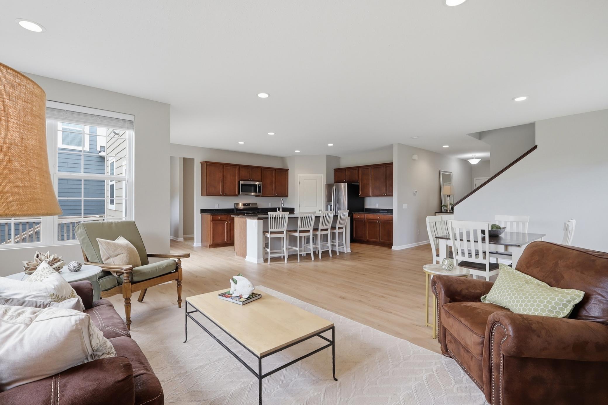 View of Residential at 15652 Eddy Creek Way, Apple Valley MN 55124, Apple Valley (7 of 40) - Mike Wilen | Minnesota Team Real Estate