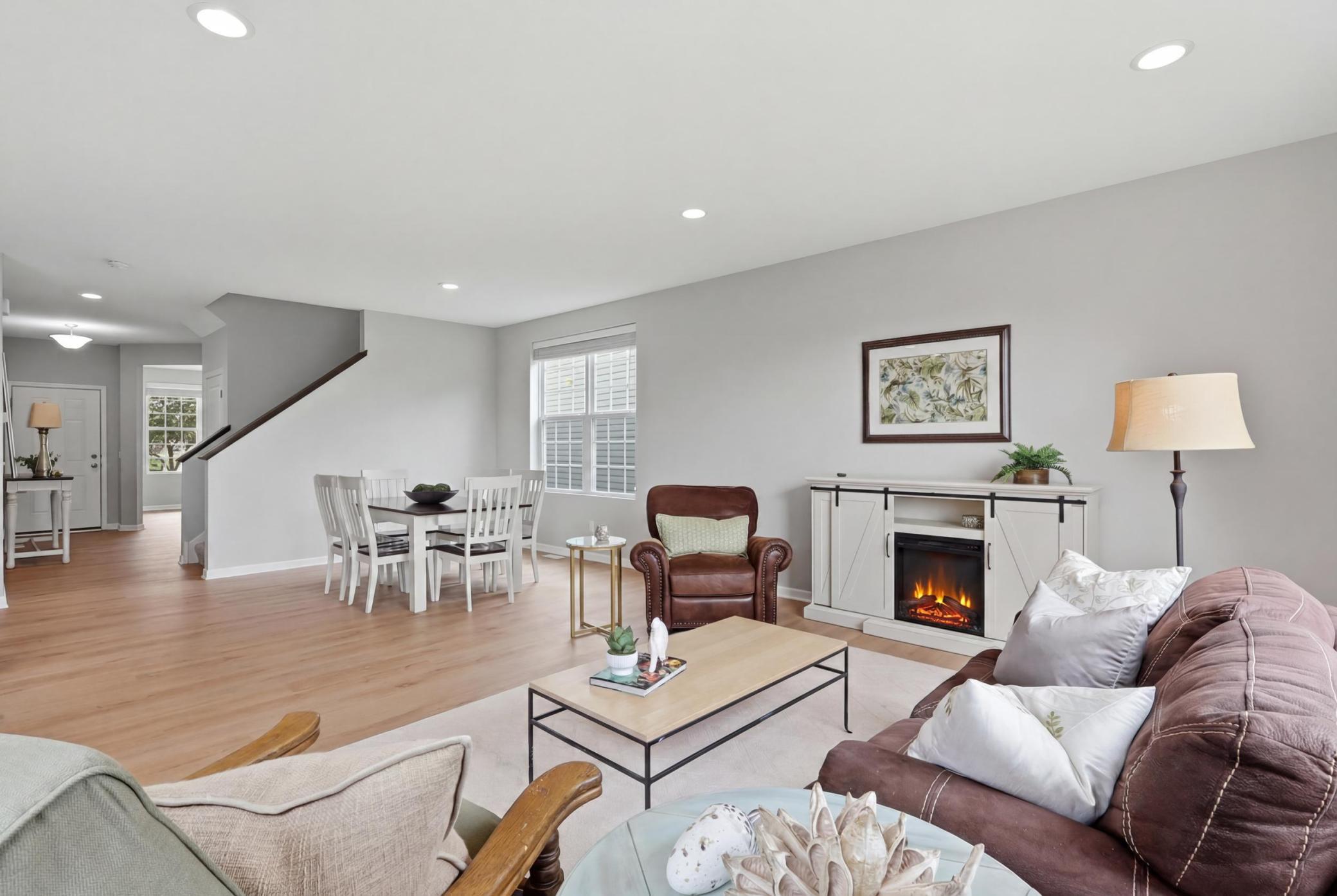 View of Residential at 15652 Eddy Creek Way, Apple Valley MN 55124, Apple Valley (5 of 40) - Mike Wilen | Minnesota Team Real Estate