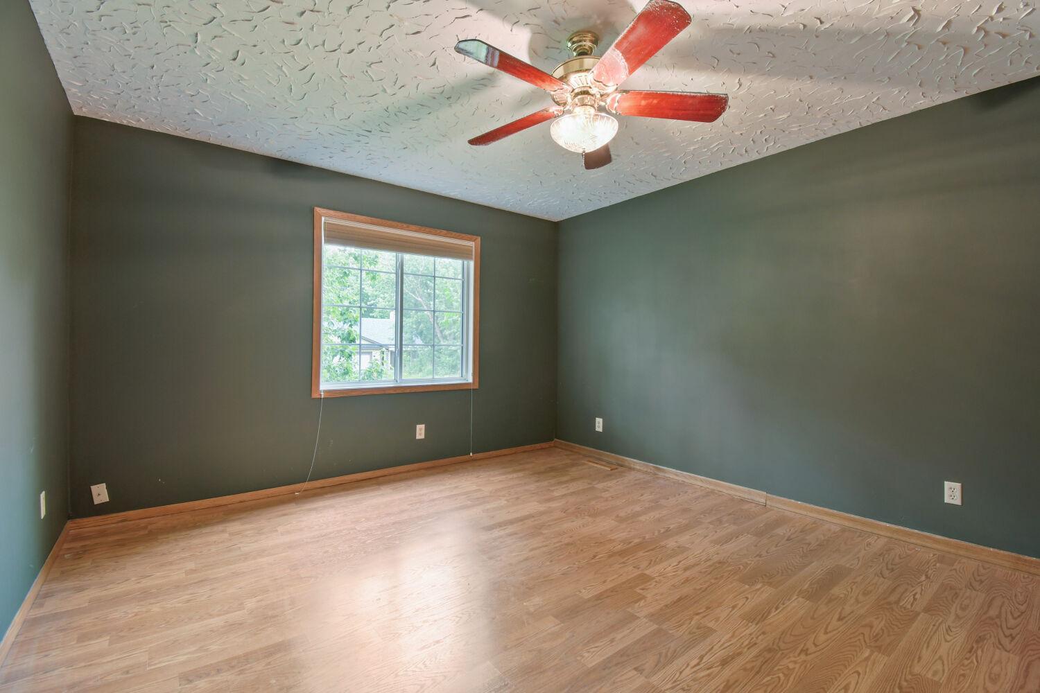 View of Residential at 709 74th Avenue, Brooklyn Park MN 55444, Brooklyn Park (17 of 27) - Mike Wilen | Minnesota Team Real Estate