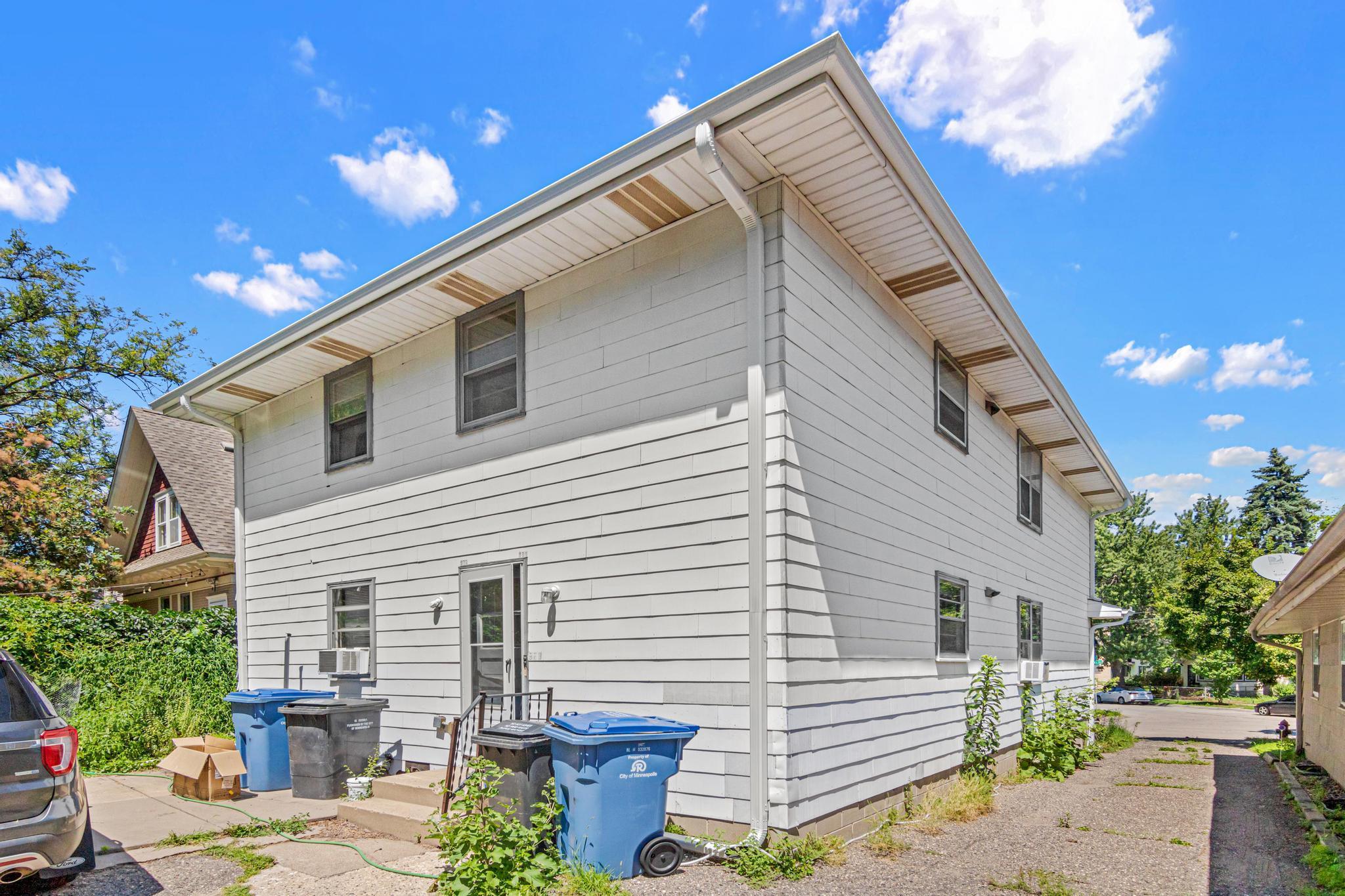View of Residential Income at 921 Weeks Avenue, Minneapolis MN 55414, Minneapolis (36 of 38) - Mike Wilen | Minnesota Team Real Estate