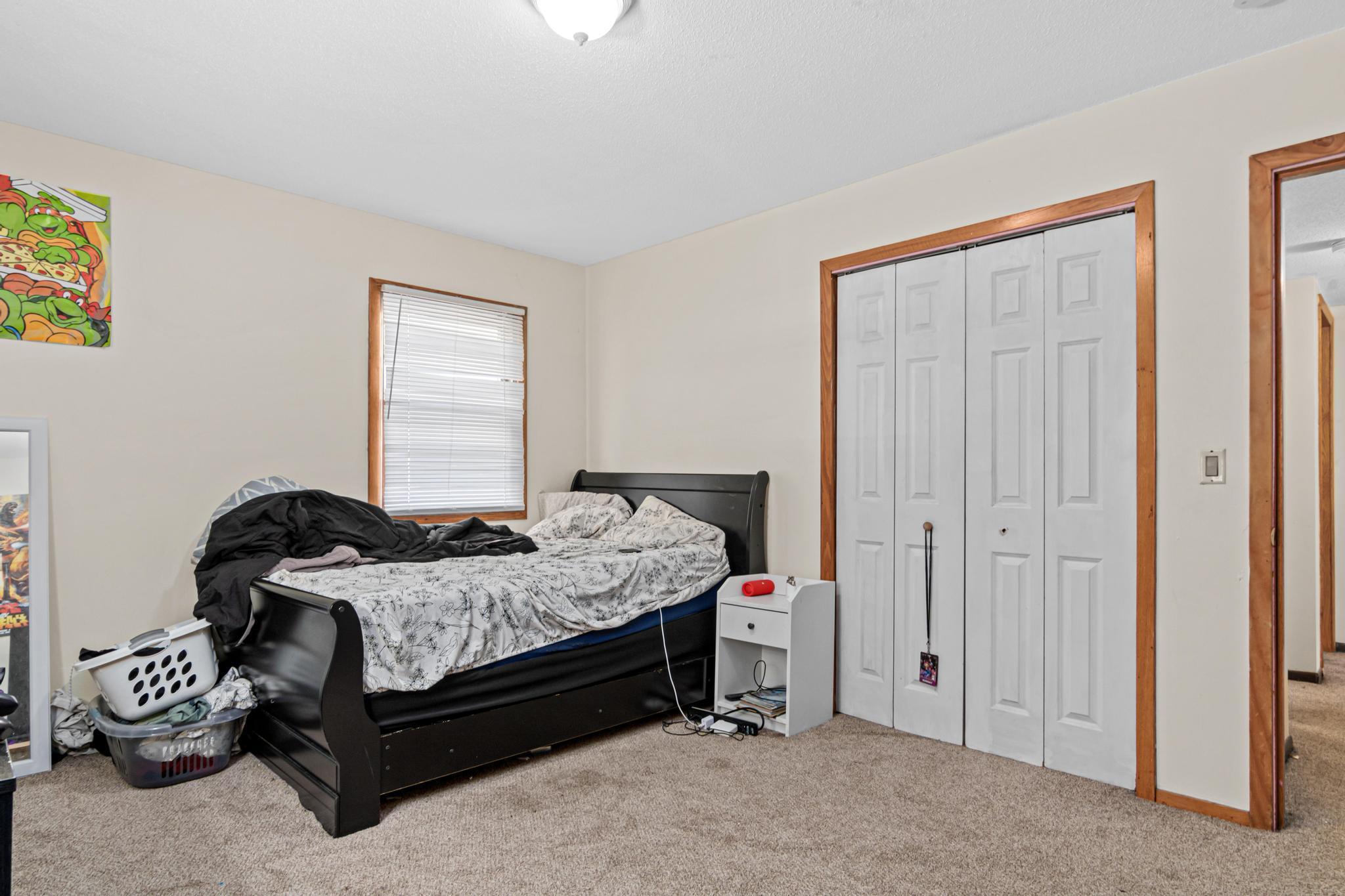 View of Residential Income at 921 Weeks Avenue, Minneapolis MN 55414, Minneapolis (17 of 38) - Mike Wilen | Minnesota Team Real Estate