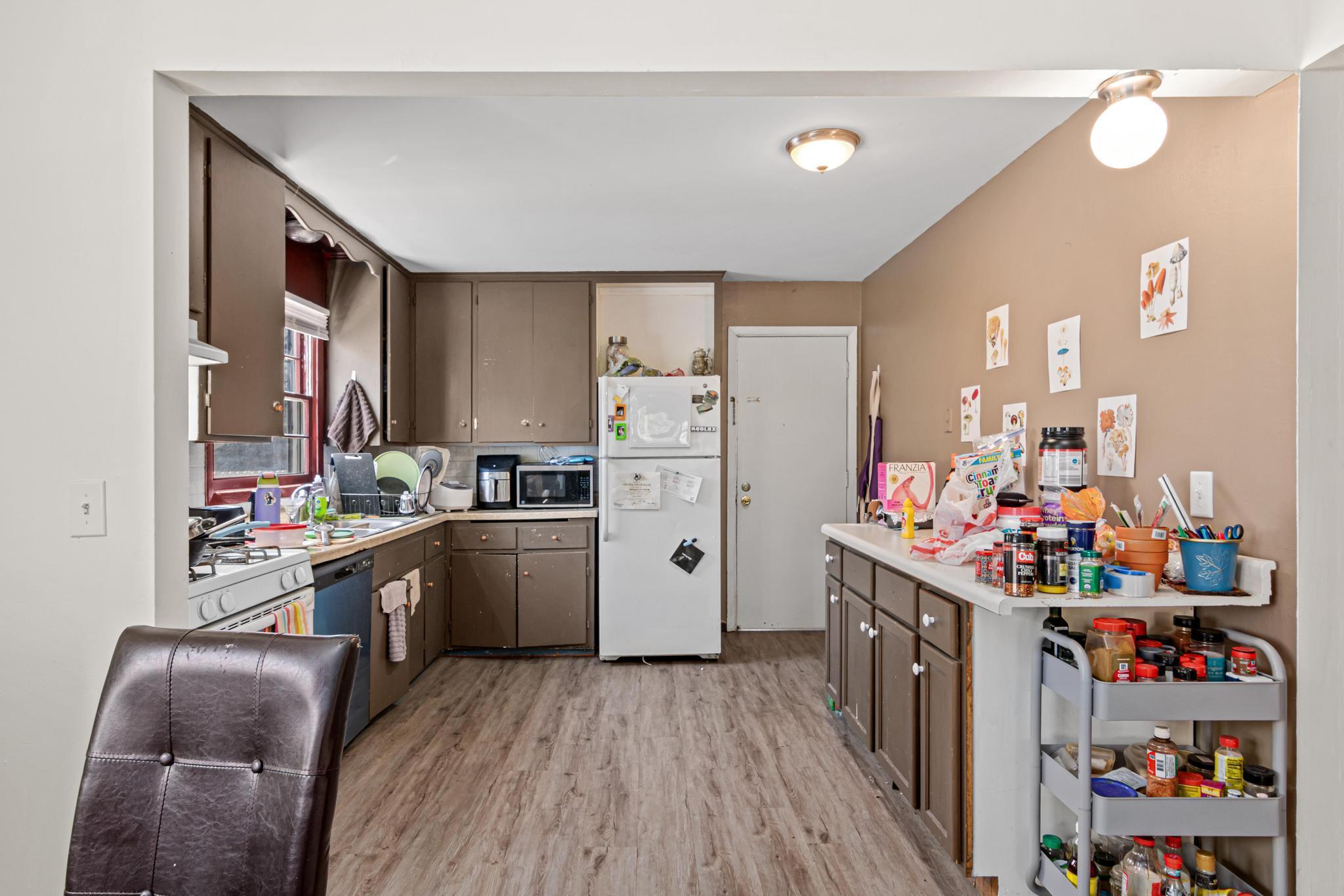 View of Residential Income at 921 Weeks Avenue, Minneapolis MN 55414, Minneapolis (11 of 38) - Mike Wilen | Minnesota Team Real Estate