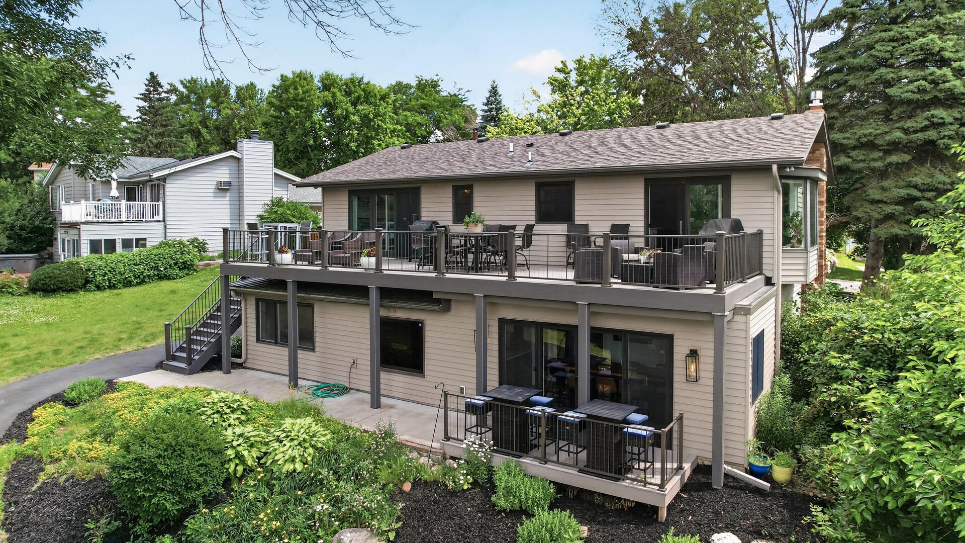 View of Single Family at 15601 Highland Avenue, Prior Lake - Mike Wilen | Minnesota Team Real Estate