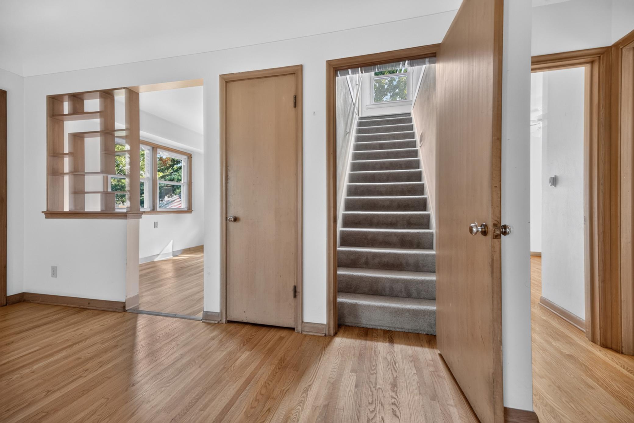 View of Residential at 1220 Frisbie Avenue, Maplewood MN 55109, Maplewood (11 of 51) - Mike Wilen | Minnesota Team Real Estate