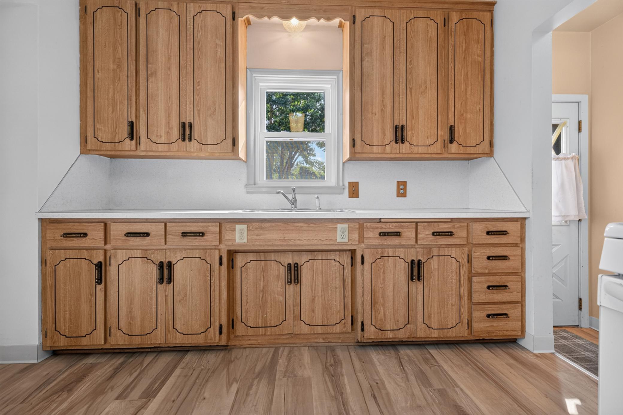 View of Residential at 1220 Frisbie Avenue, Maplewood MN 55109, Maplewood (7 of 51) - Mike Wilen | Minnesota Team Real Estate