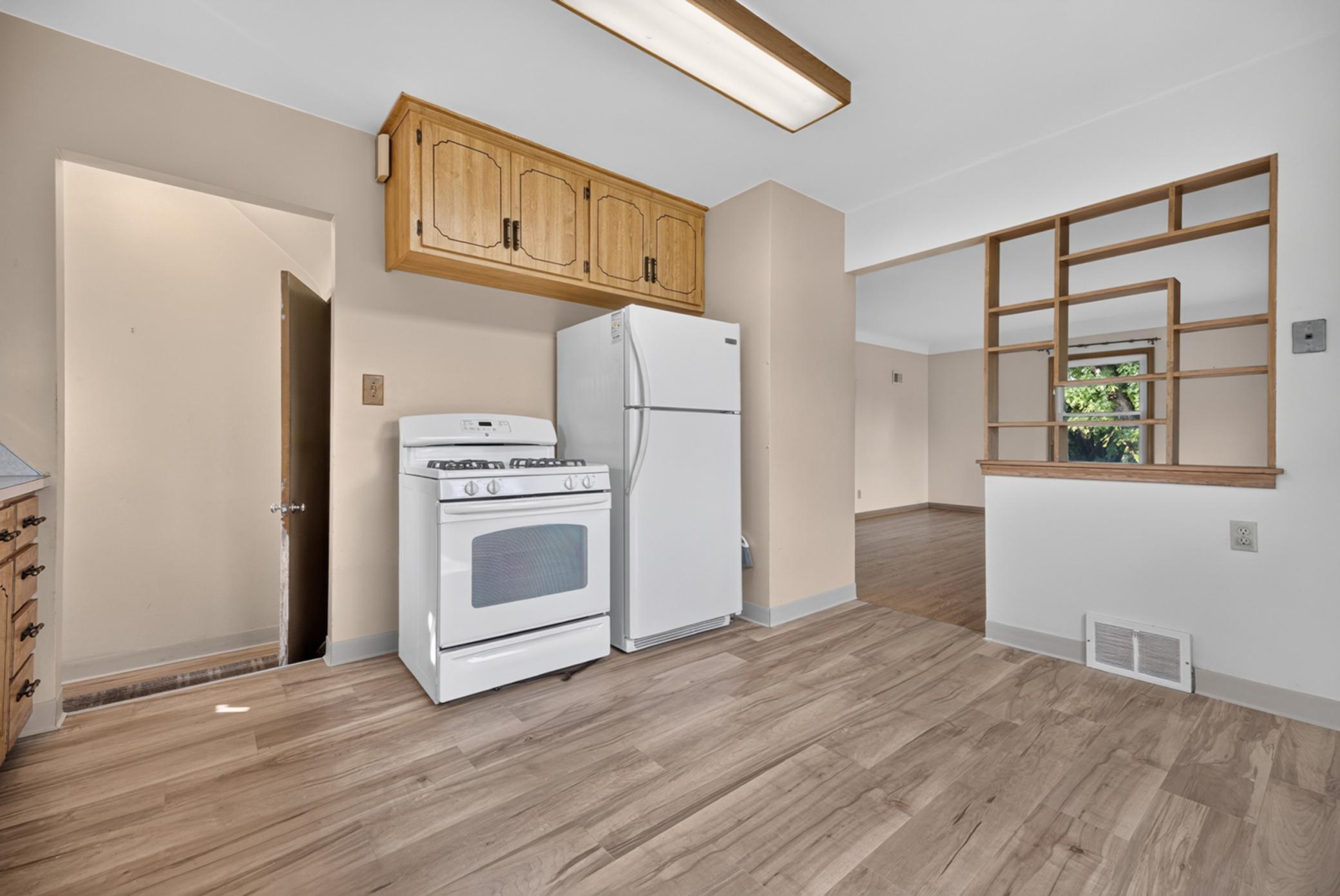View of Residential at 1220 Frisbie Avenue, Maplewood MN 55109, Maplewood (9 of 51) - Mike Wilen | Minnesota Team Real Estate