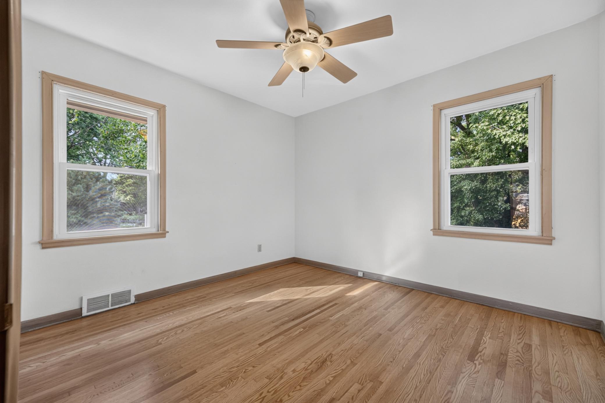 View of Residential at 1220 Frisbie Avenue, Maplewood MN 55109, Maplewood (16 of 51) - Mike Wilen | Minnesota Team Real Estate