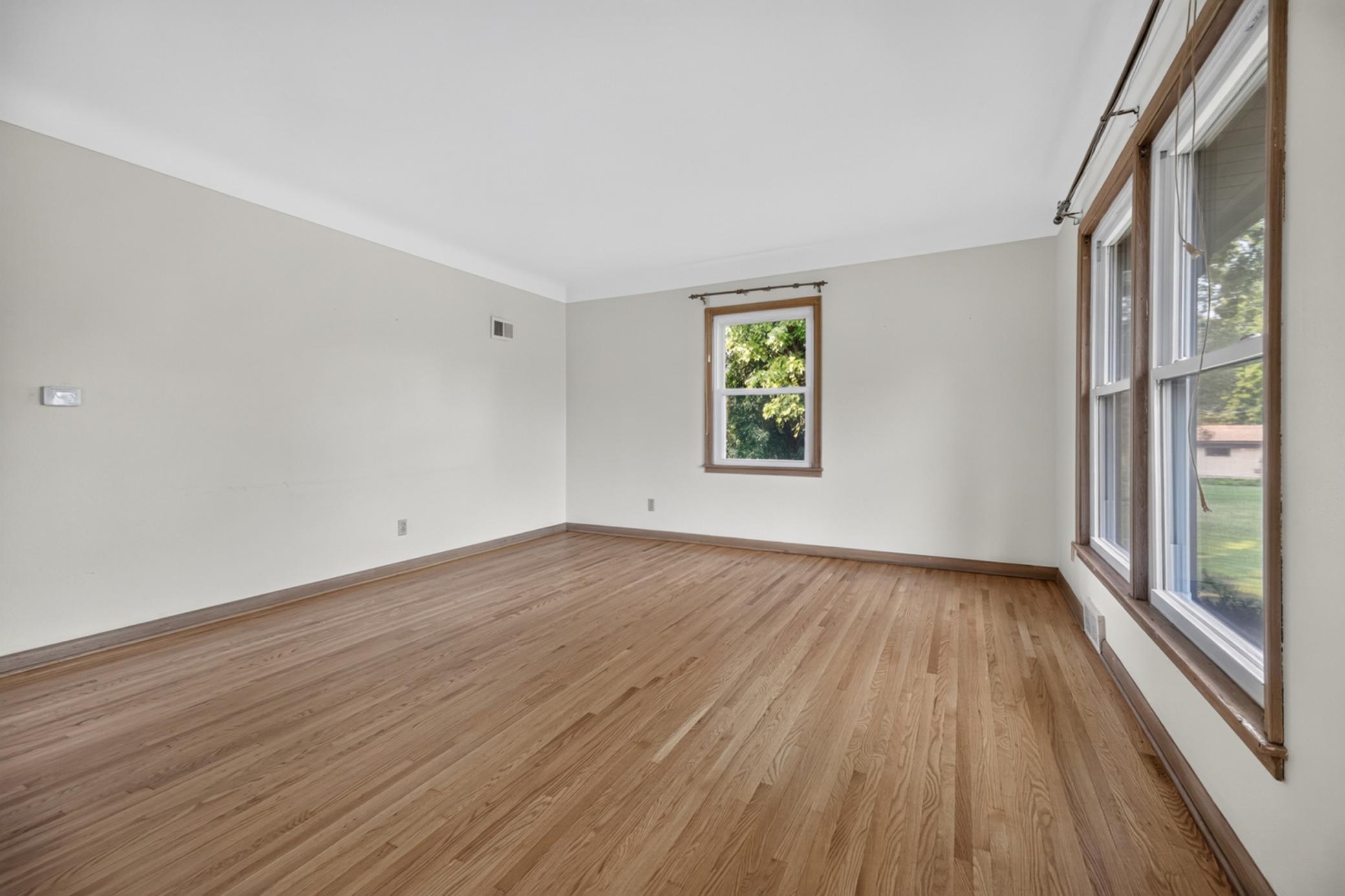 View of Residential at 1220 Frisbie Avenue, Maplewood MN 55109, Maplewood (4 of 51) - Mike Wilen | Minnesota Team Real Estate
