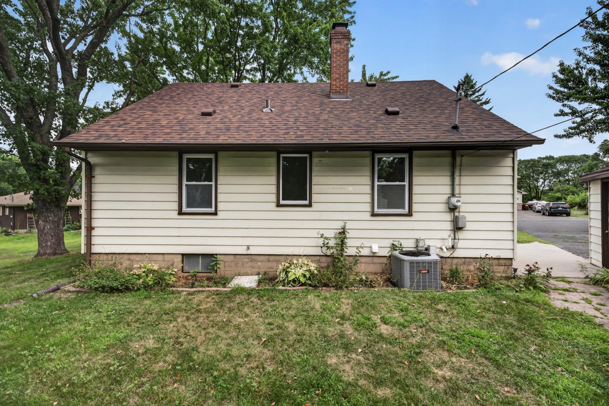 View of Residential at 1220 Frisbie Avenue, Maplewood MN 55109, Maplewood (27 of 51) - Mike Wilen | Minnesota Team Real Estate