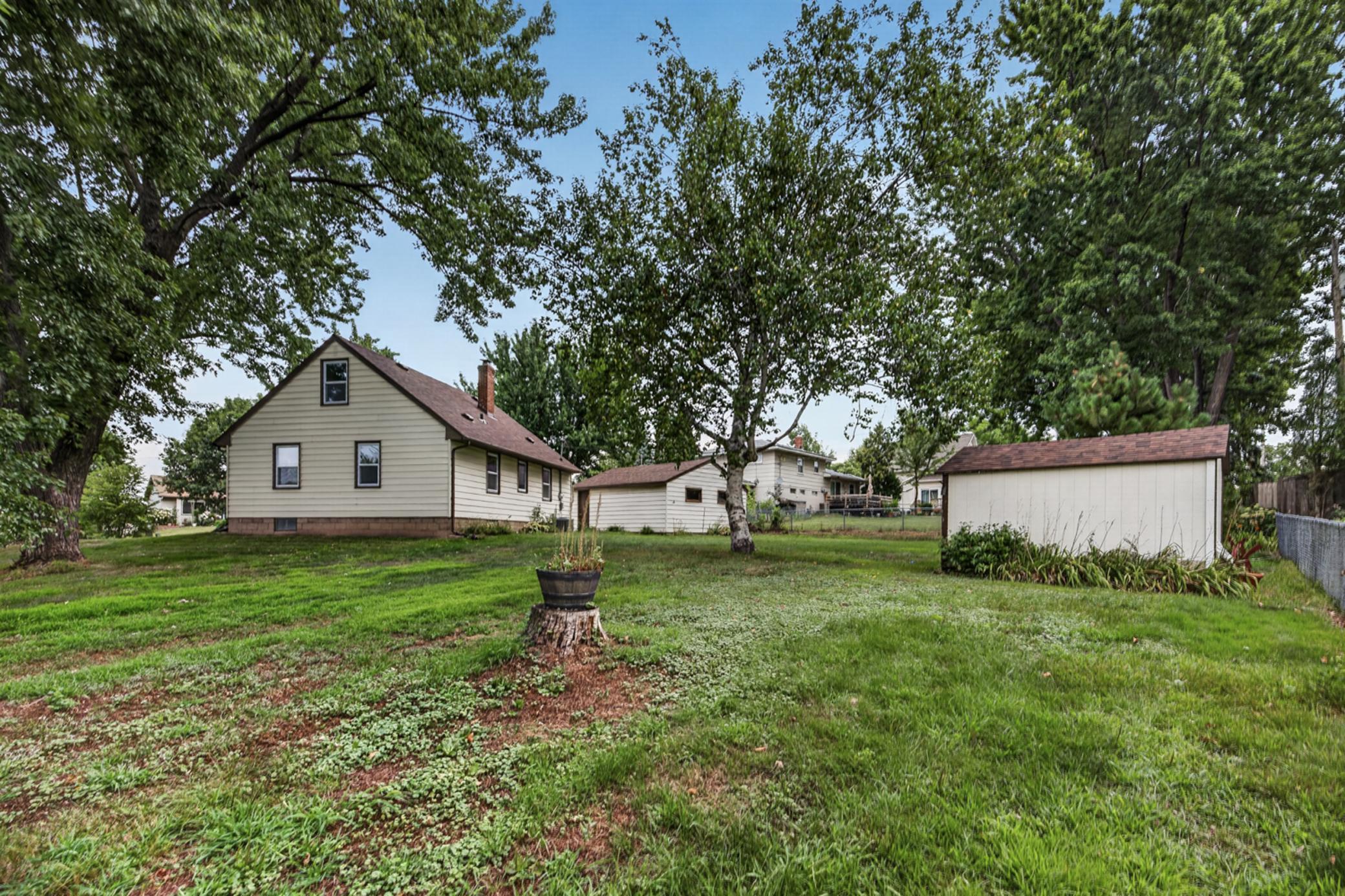 View of Residential at 1220 Frisbie Avenue, Maplewood MN 55109, Maplewood (40 of 51) - Mike Wilen | Minnesota Team Real Estate