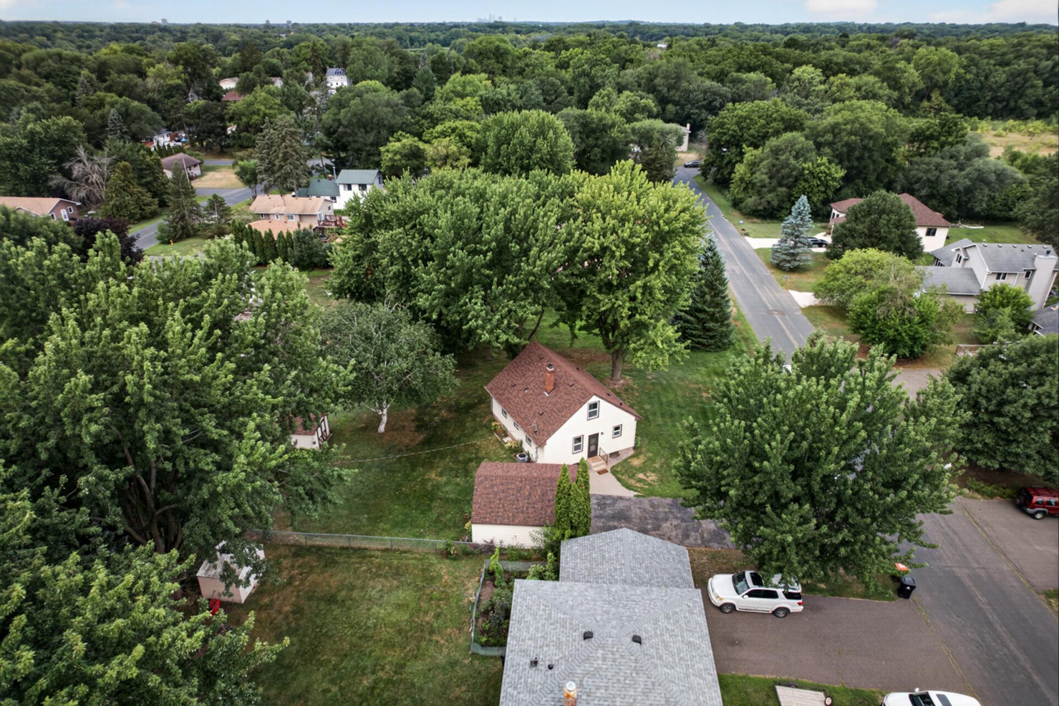 View of Residential at 1220 Frisbie Avenue, Maplewood MN 55109, Maplewood (32 of 51) - Mike Wilen | Minnesota Team Real Estate