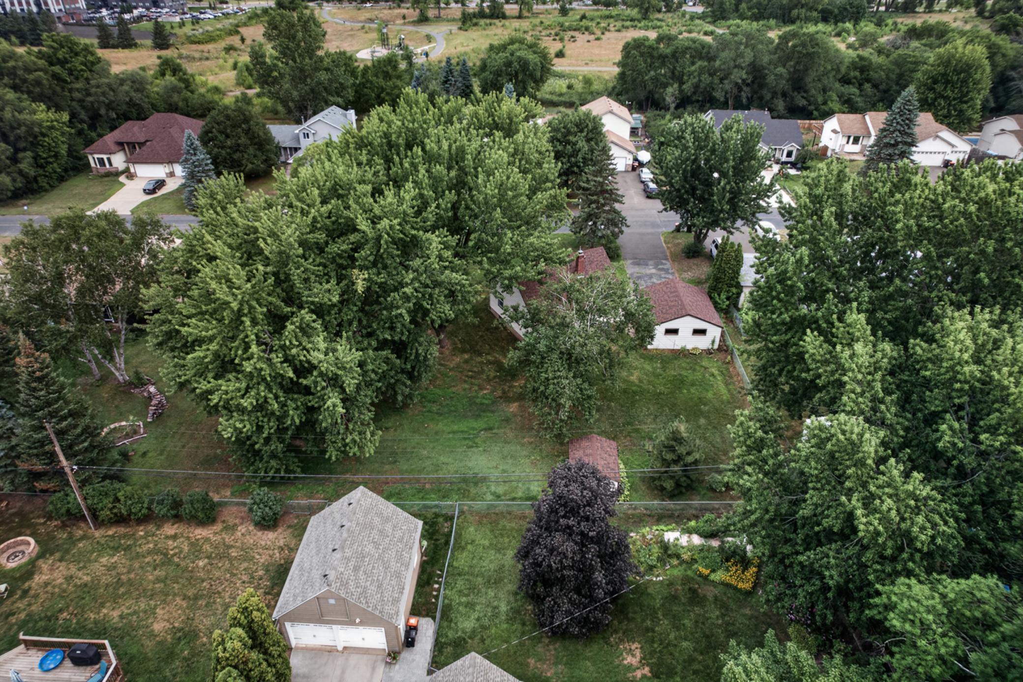 View of Residential at 1220 Frisbie Avenue, Maplewood MN 55109, Maplewood (31 of 51) - Mike Wilen | Minnesota Team Real Estate