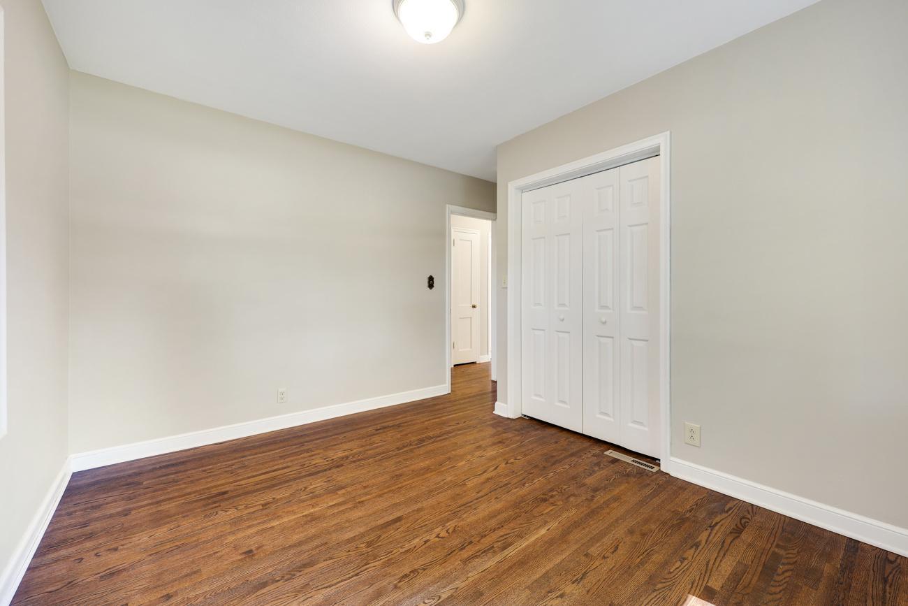 View of Residential at 1051 Burke Avenue, Roseville MN 55113, Roseville (13 of 32) - Mike Wilen | Minnesota Team Real Estate