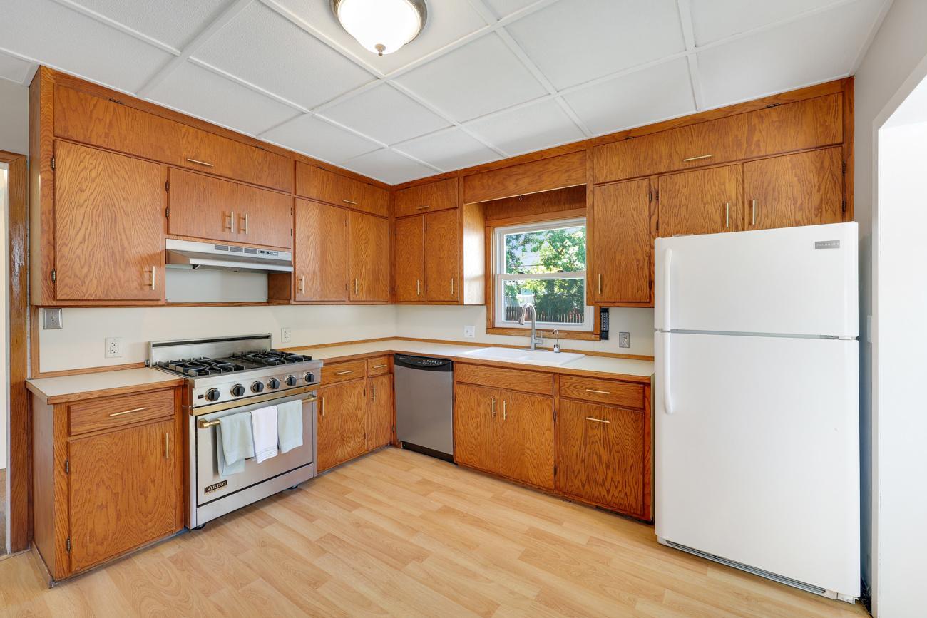 View of Residential at 1051 Burke Avenue, Roseville MN 55113, Roseville (7 of 32) - Mike Wilen | Minnesota Team Real Estate