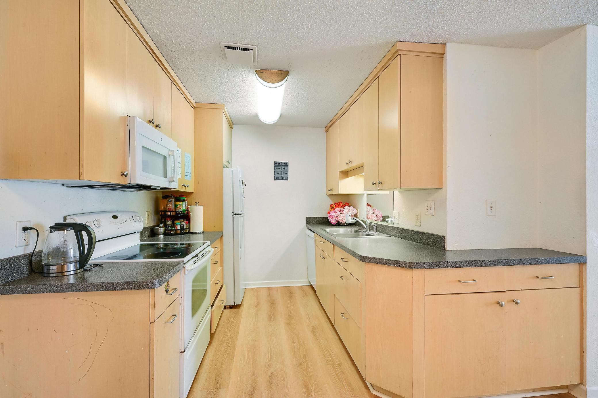 View of Residential at 4 Pine Tree Drive #110, Arden Hills MN 55112, Arden Hills (11 of 29) - Mike Wilen | Minnesota Team Real Estate