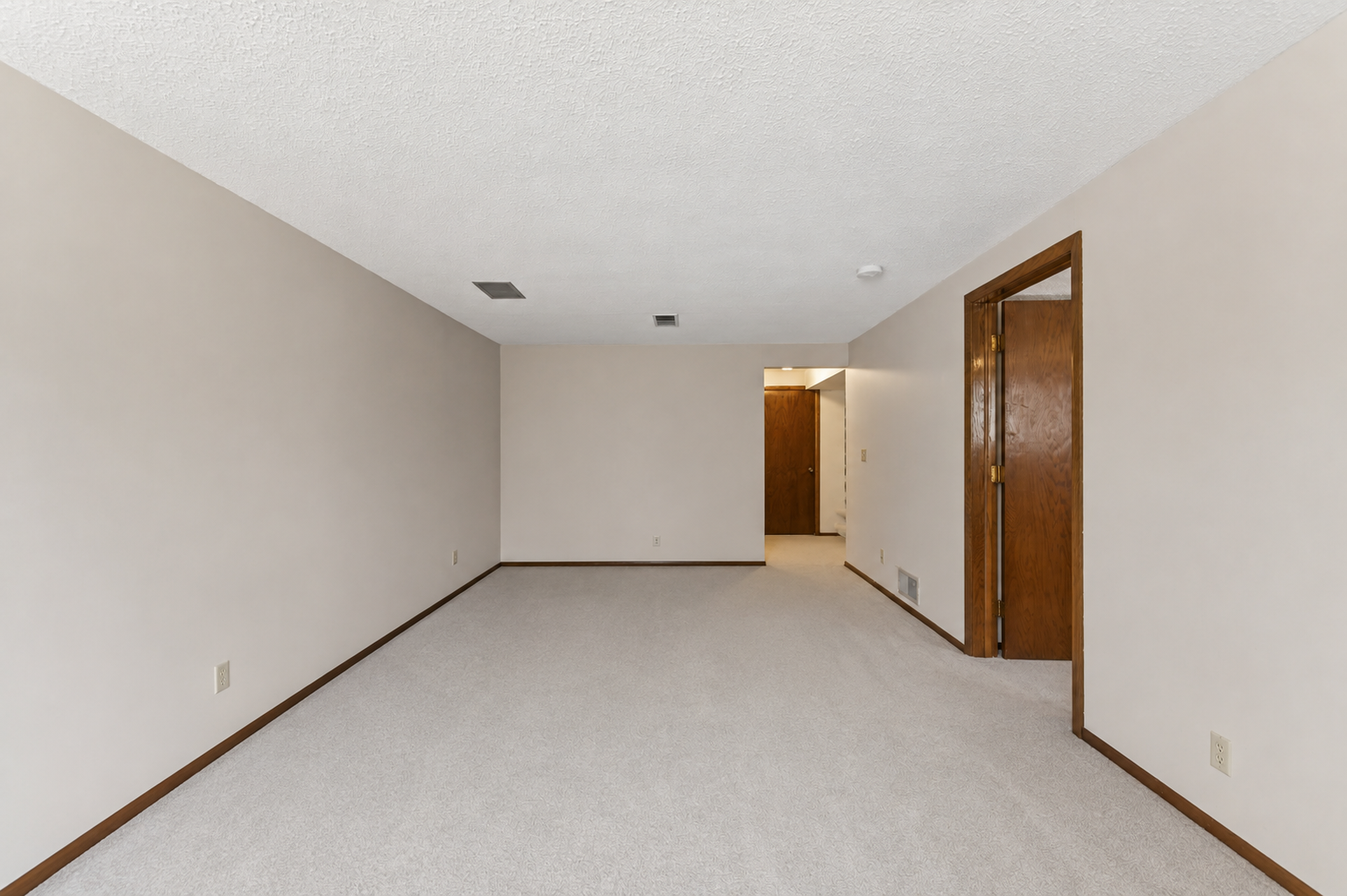 View of Residential at 13345 Foliage Avenue, Apple Valley MN 55124, Apple Valley (13 of 35) - Mike Wilen | Minnesota Team Real Estate