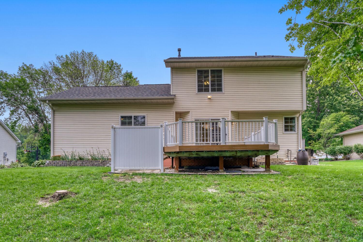 View of Residential at 2337 Manuela Drive, Chaska MN 55318, Chaska (43 of 50) - Mike Wilen | Minnesota Team Real Estate