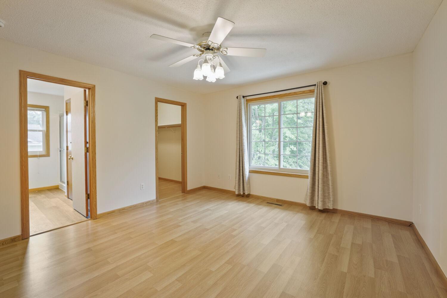 View of Residential at 2337 Manuela Drive, Chaska MN 55318, Chaska (22 of 50) - Mike Wilen | Minnesota Team Real Estate