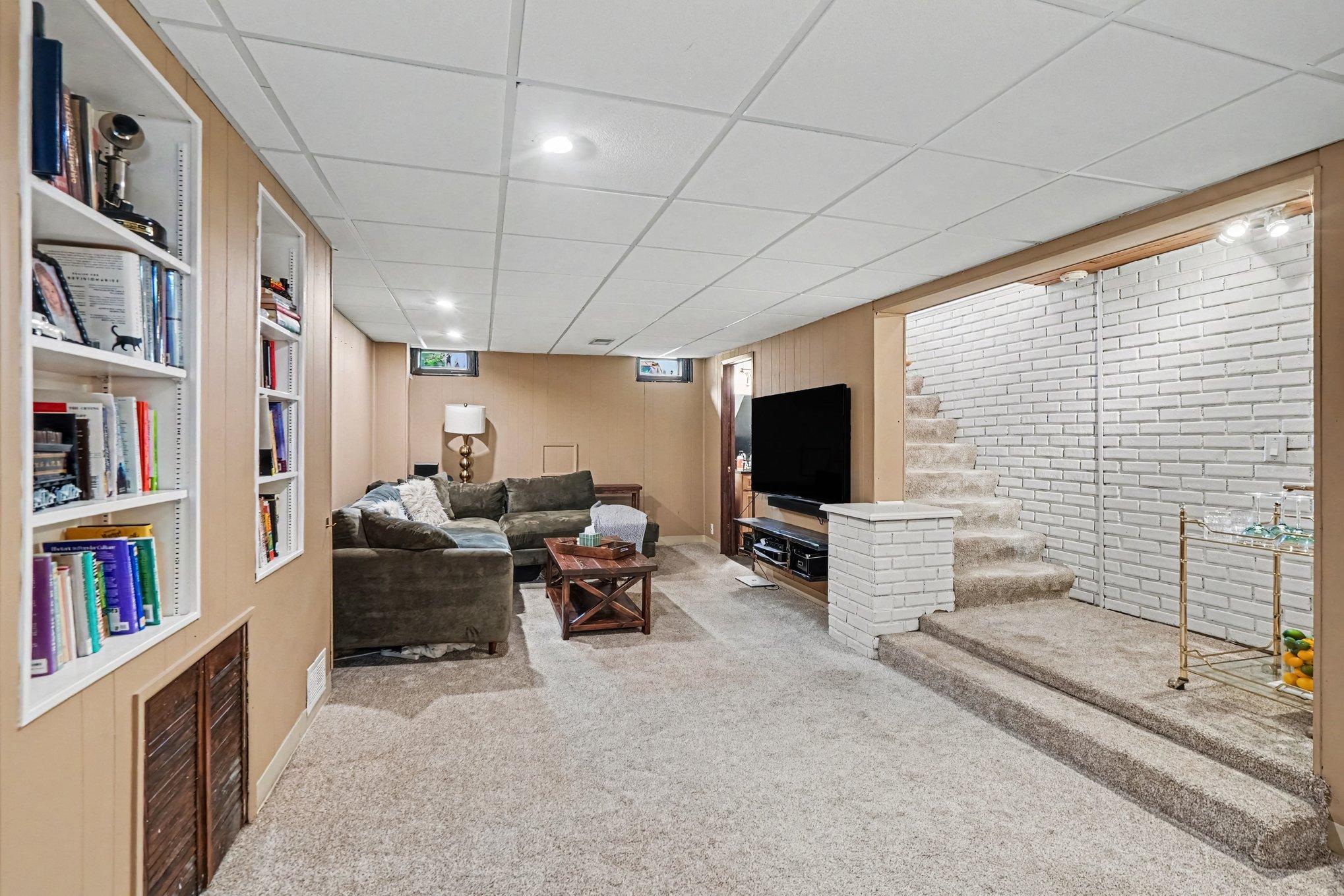 View of Residential at 3745 Orchard Avenue, Robbinsdale MN 55422, Robbinsdale (16 of 36) - Mike Wilen | Minnesota Team Real Estate