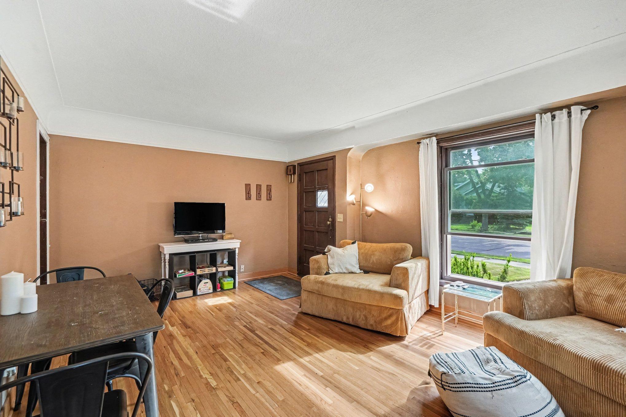 View of Residential at 3745 Orchard Avenue, Robbinsdale MN 55422, Robbinsdale (4 of 36) - Mike Wilen | Minnesota Team Real Estate