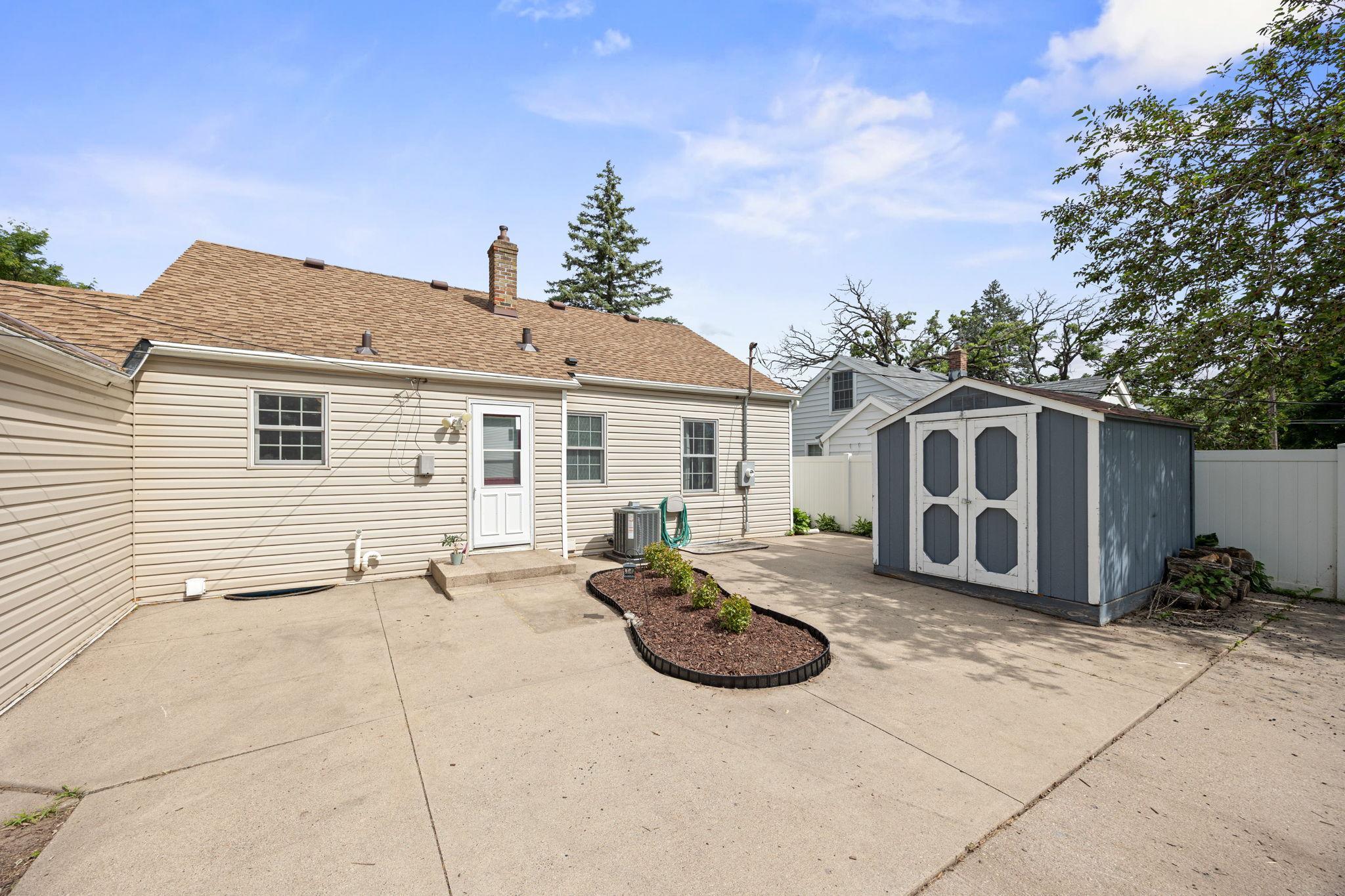 View of Residential at 5709 Lake Street, Saint Louis Park MN 55416, Saint Louis Park (20 of 23) - Mike Wilen | Minnesota Team Real Estate
