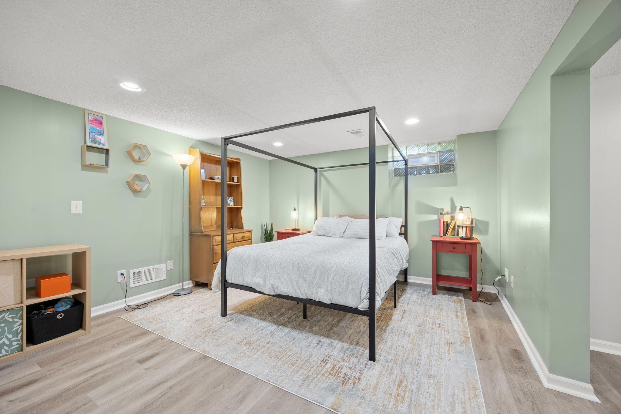 View of Residential at 5709 Lake Street, Saint Louis Park MN 55416, Saint Louis Park (12 of 23) - Mike Wilen | Minnesota Team Real Estate