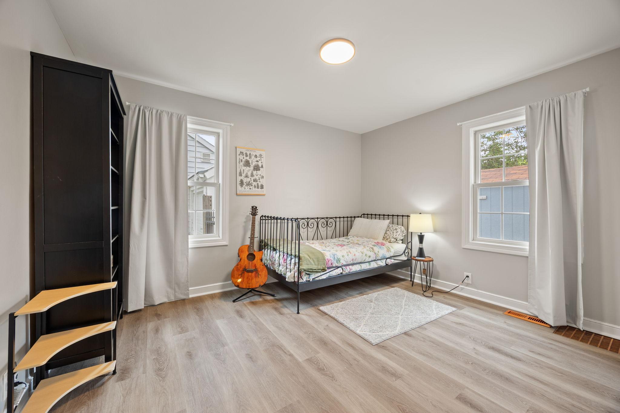 View of Residential at 5709 Lake Street, Saint Louis Park MN 55416, Saint Louis Park (11 of 23) - Mike Wilen | Minnesota Team Real Estate