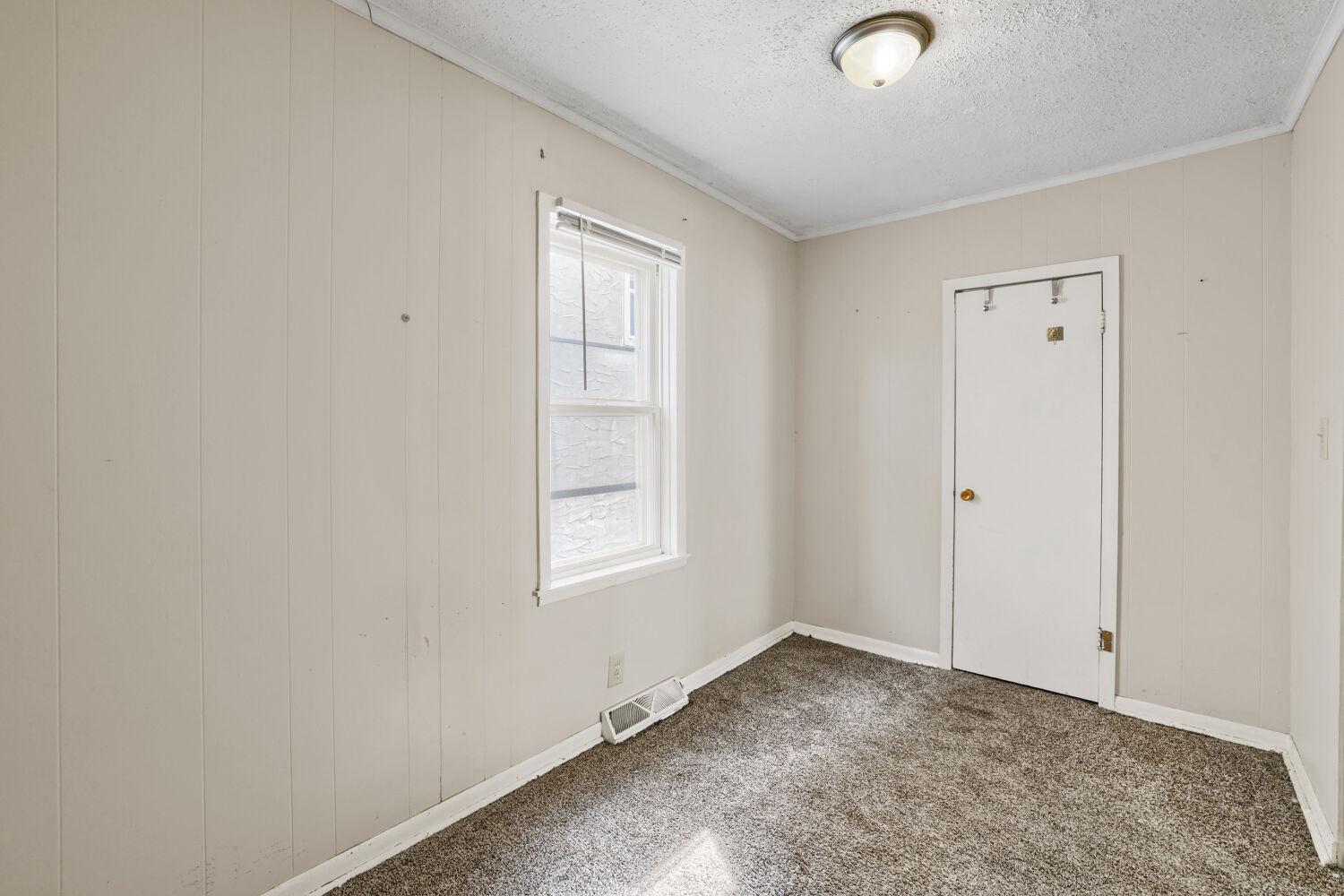 View of Residential at 1024 Geranium Avenue, Saint Paul MN 55106, Saint Paul (17 of 31) - Mike Wilen | Minnesota Team Real Estate