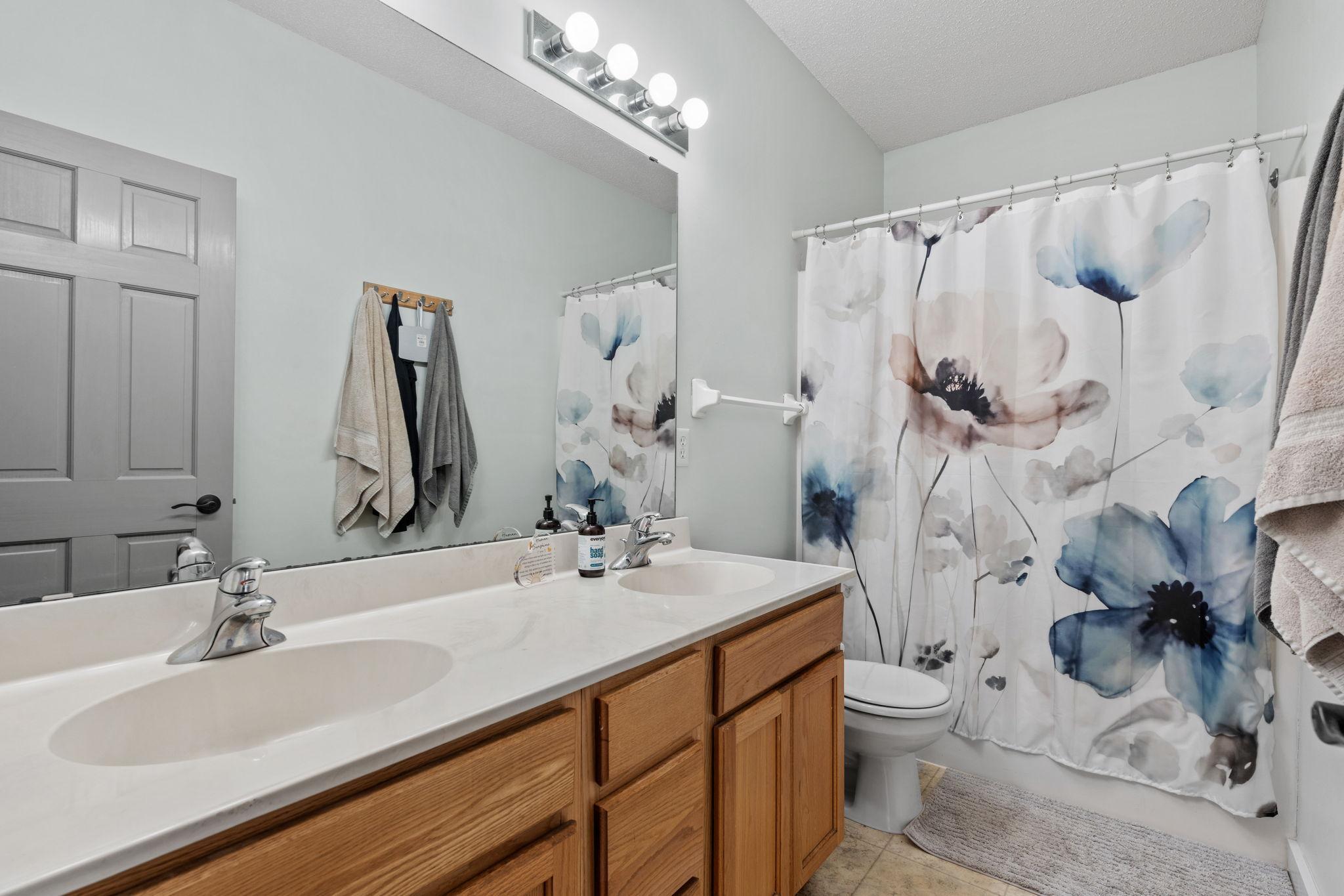 View of Residential at 13761 Dorothy Drive, Rogers MN 55374, Rogers (26 of 54) - Mike Wilen | Minnesota Team Real Estate