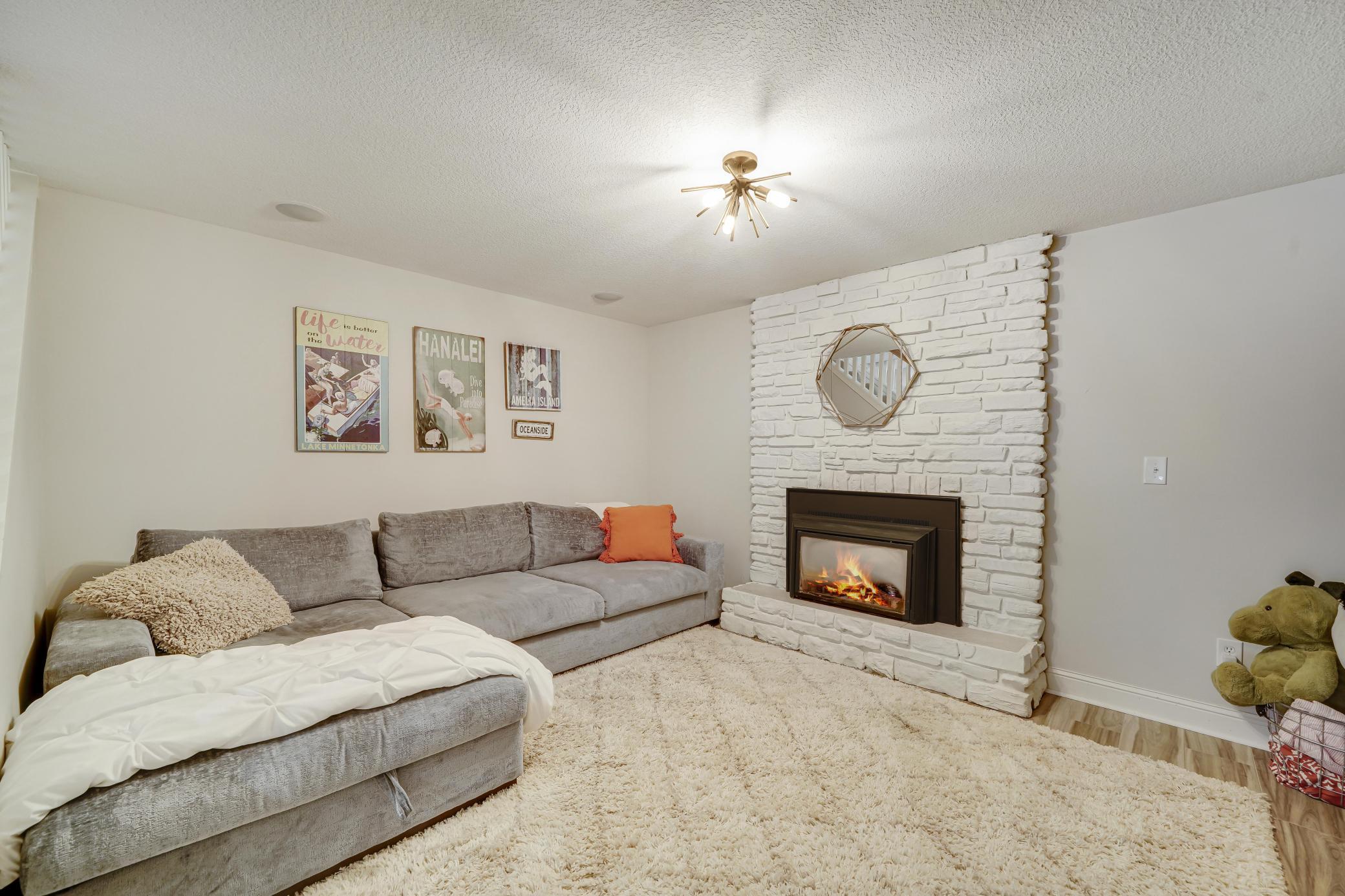 View of Residential at 6912 Paiute Drive, Edina MN 55439, Edina (30 of 49) - Mike Wilen | Minnesota Team Real Estate