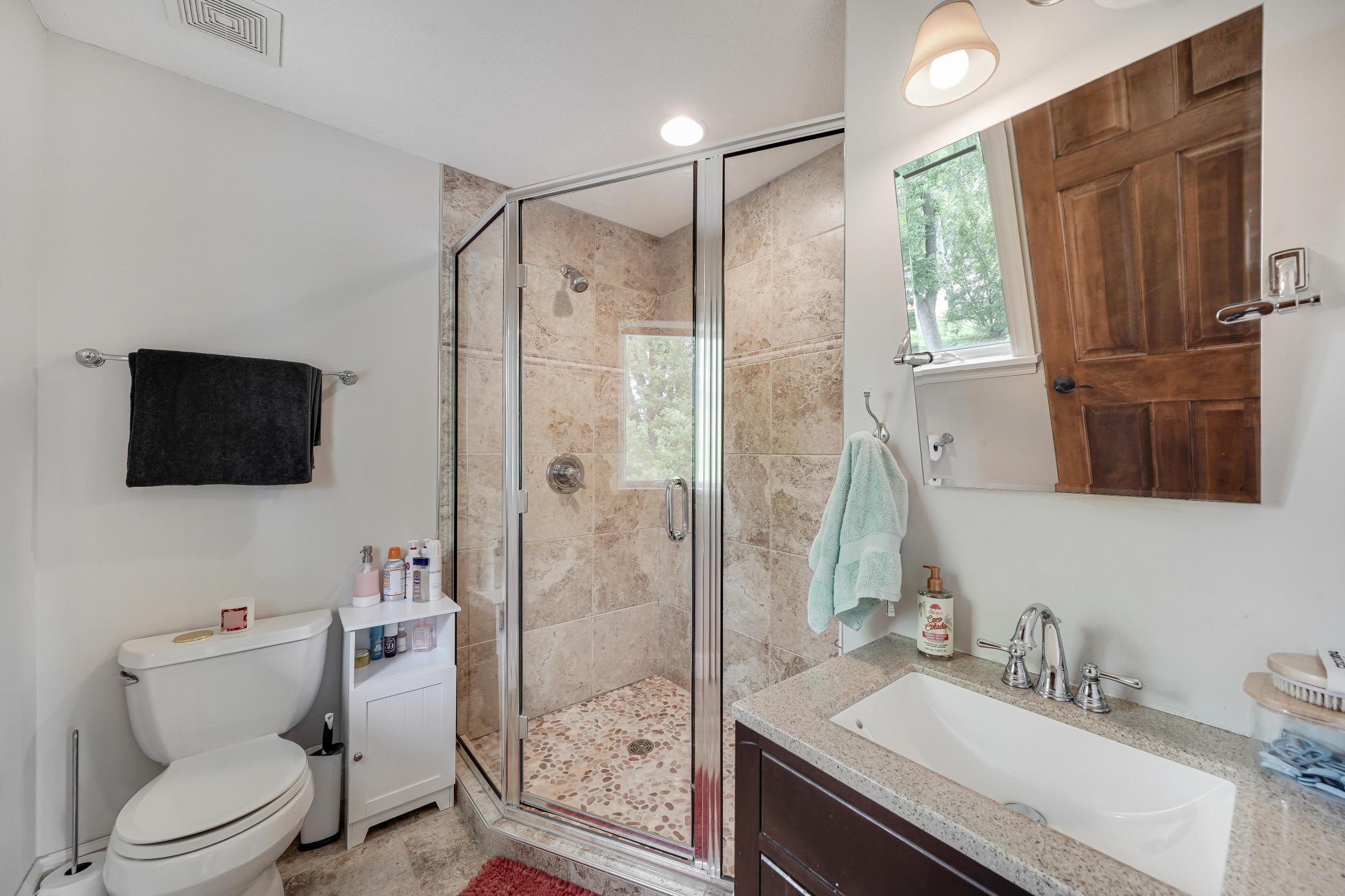 View of Residential at 6912 Paiute Drive, Edina MN 55439, Edina (23 of 49) - Mike Wilen | Minnesota Team Real Estate